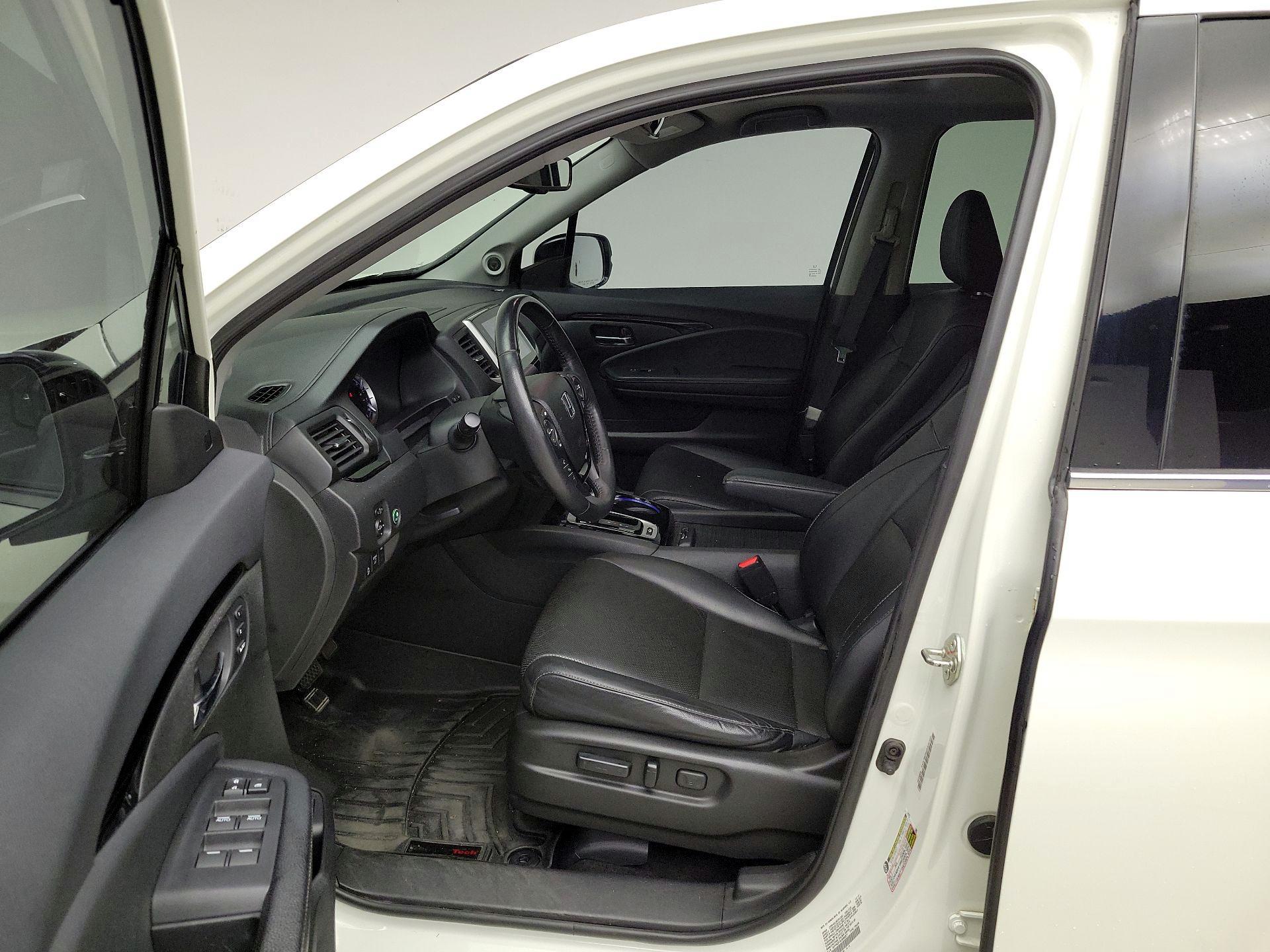 Thumbnail: 2018 Honda Ridgeline - 11