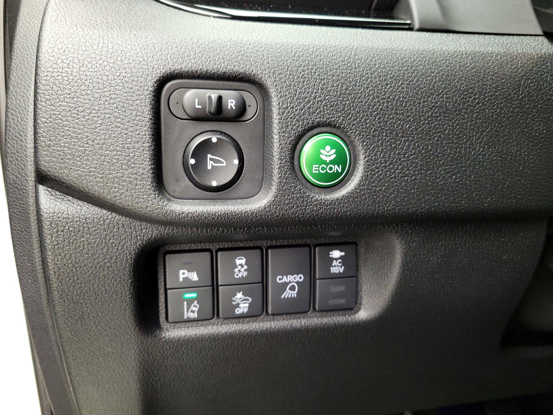 Thumbnail: 2018 Honda Ridgeline - 13