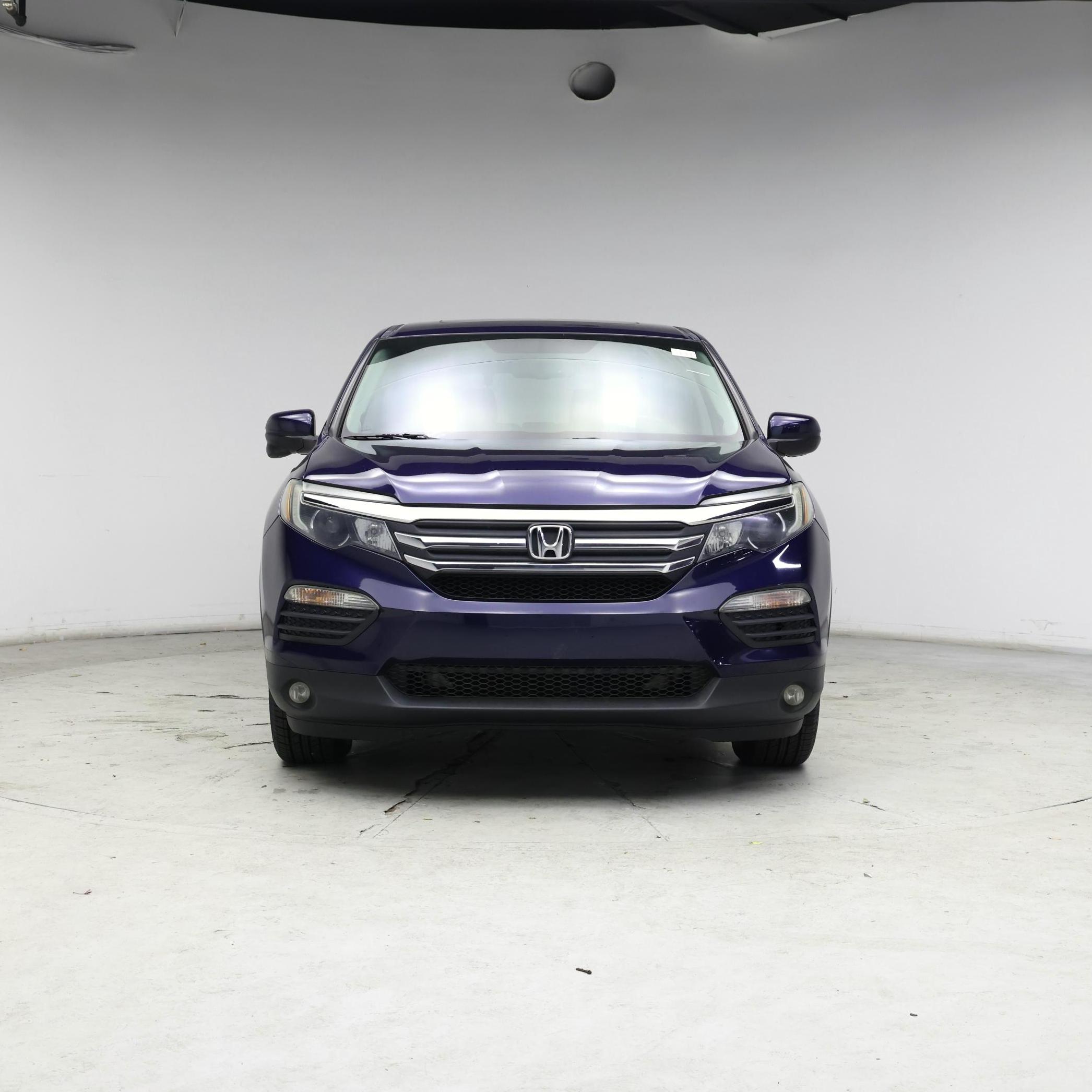 Thumbnail: 2017 Honda Pilot - 5