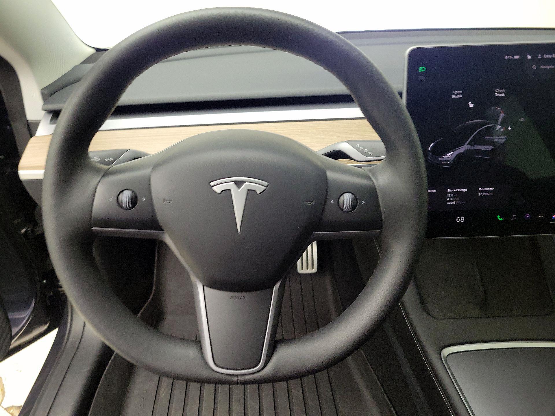 Thumbnail: 2023 Tesla Model 3 - 10