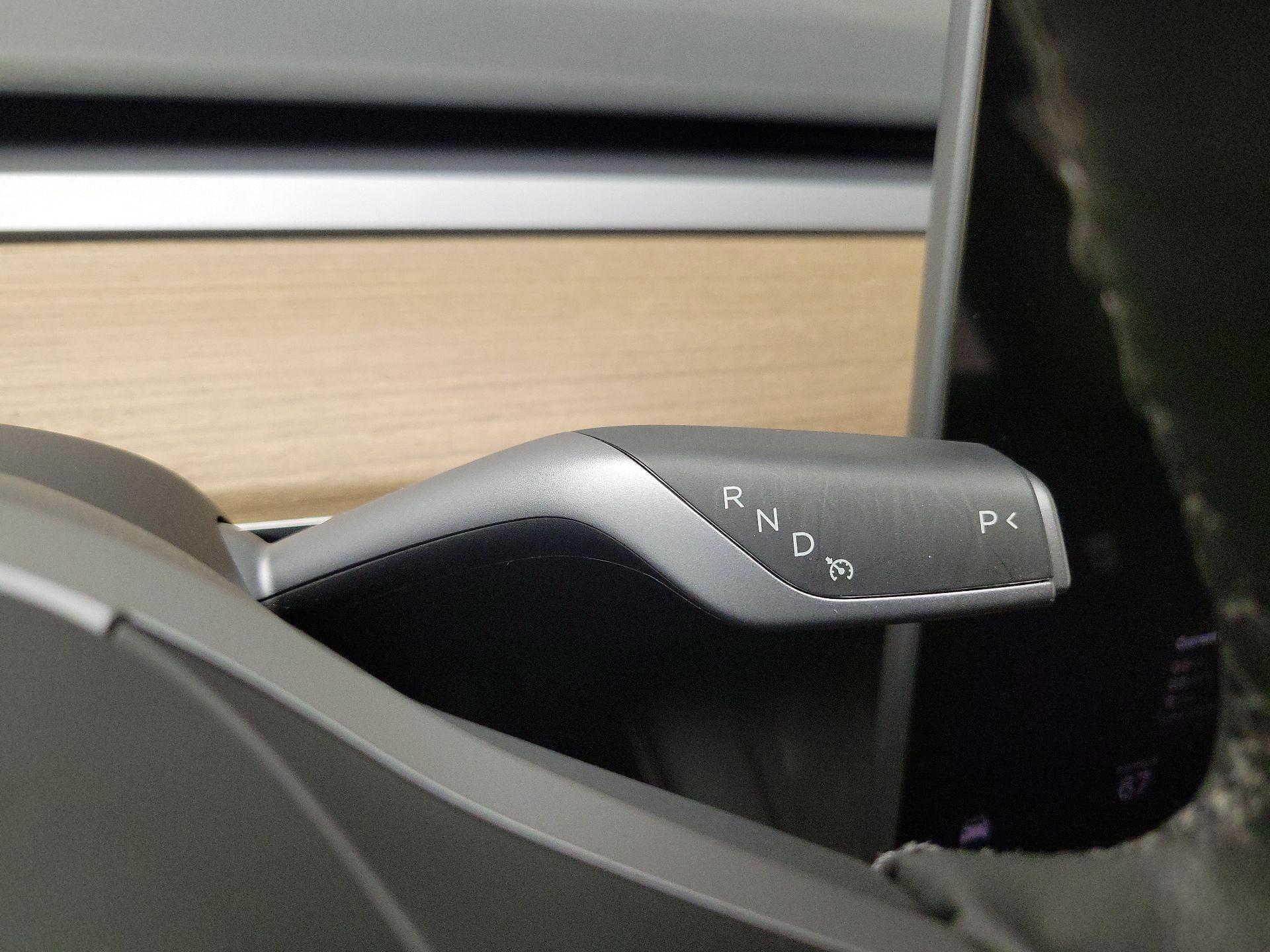 Thumbnail: 2023 Tesla Model 3 - 17