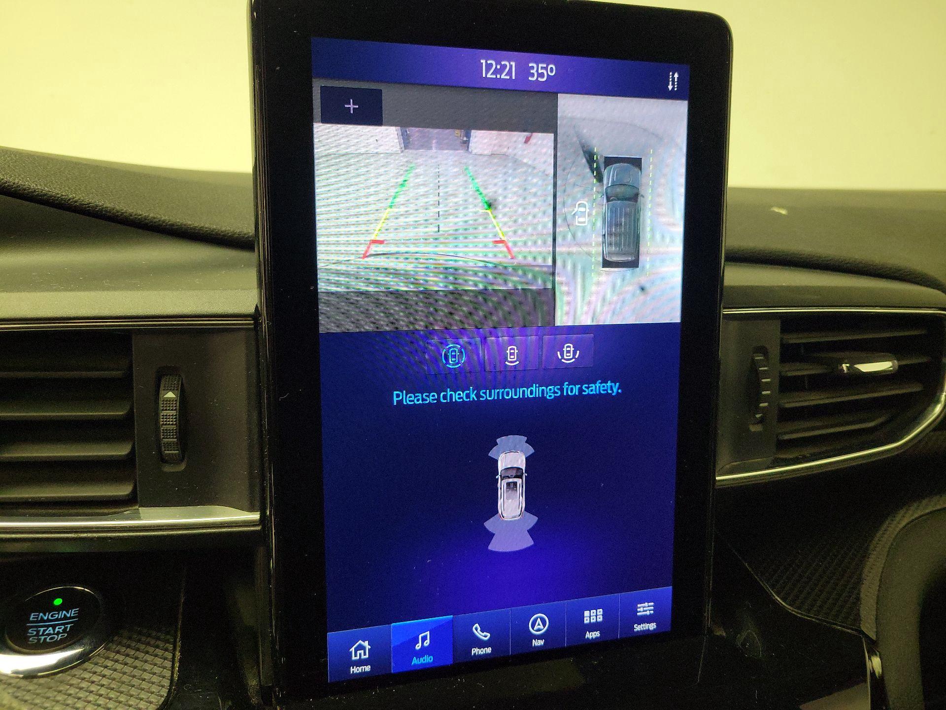 Thumbnail: 2021 Ford Explorer - 15