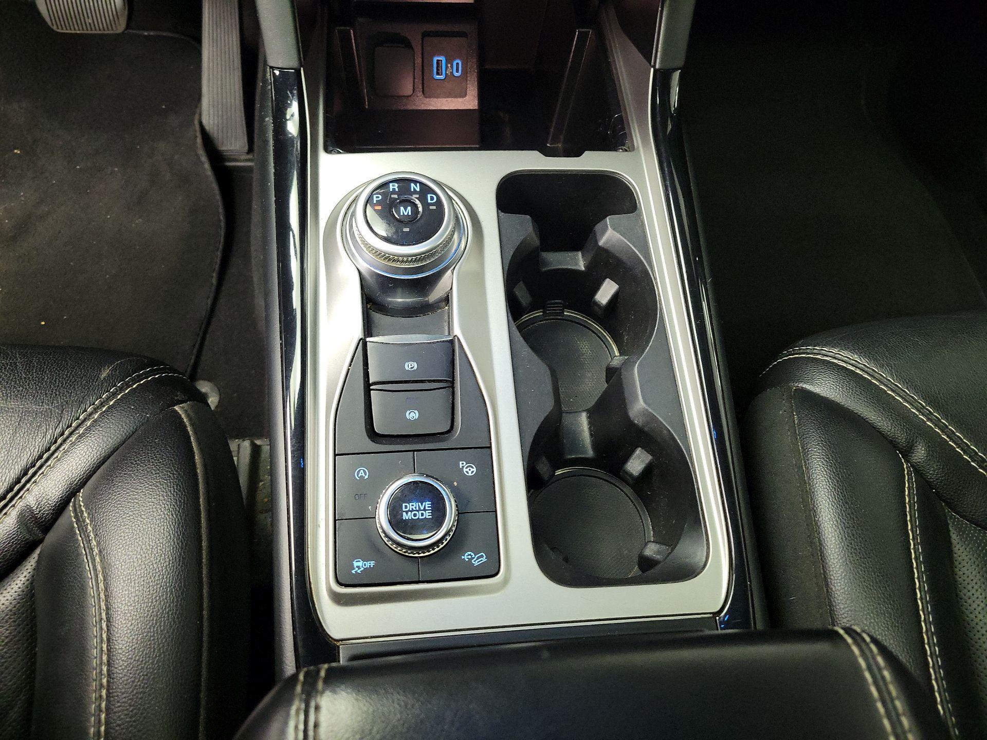 Thumbnail: 2021 Ford Explorer - 18