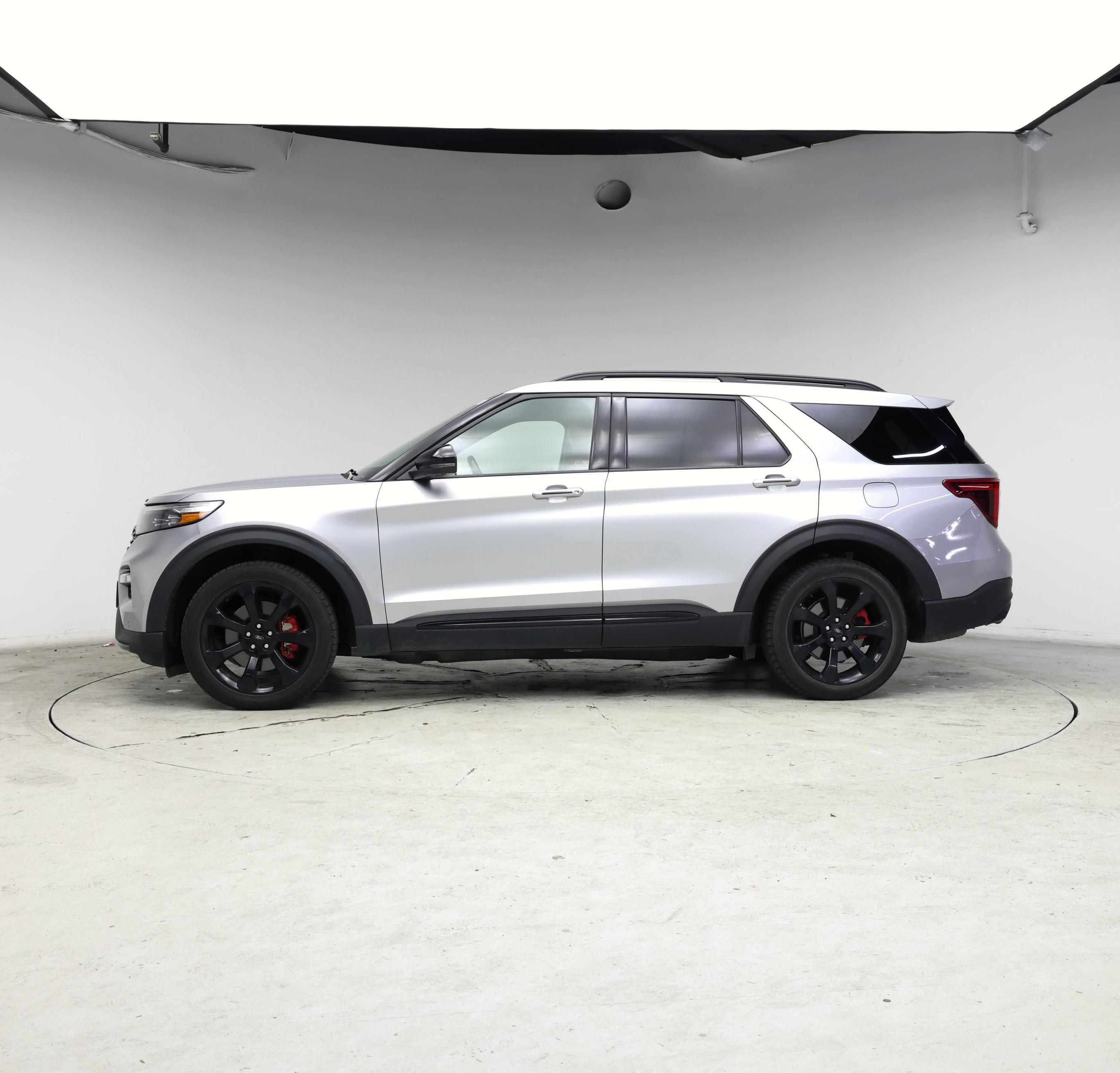 Thumbnail: 2021 Ford Explorer - 3