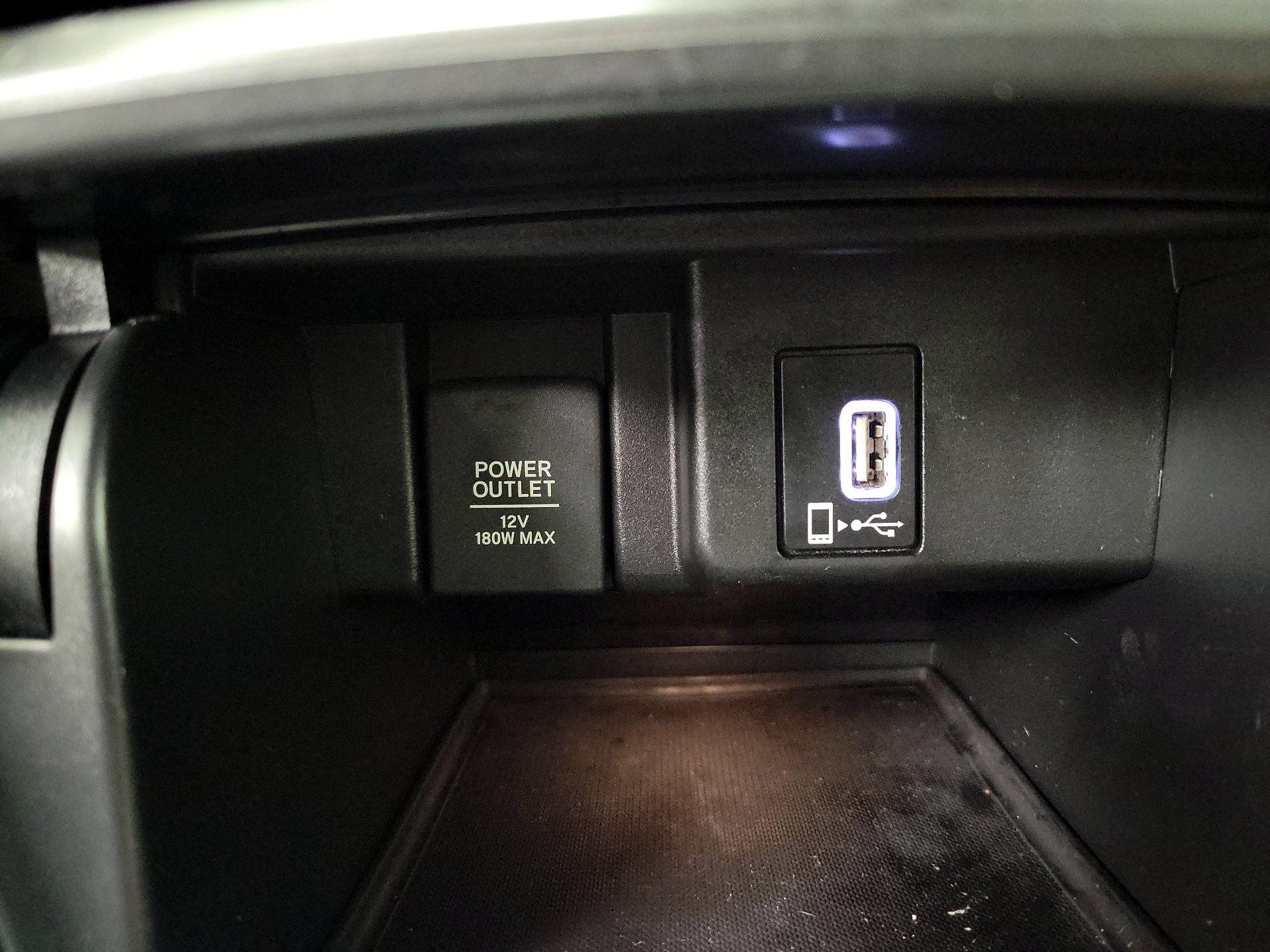 Thumbnail: 2019 Honda Accord - 18