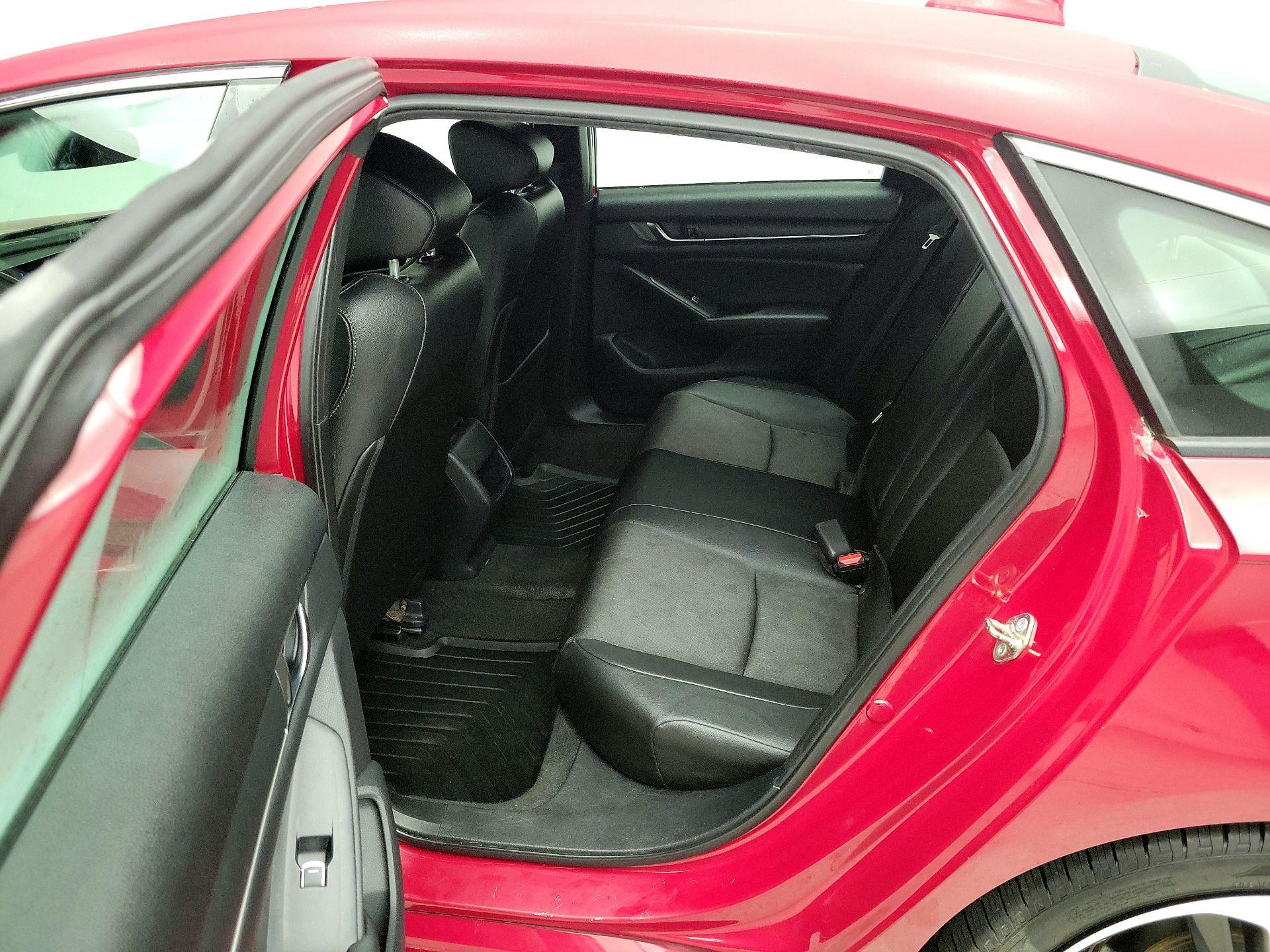 Thumbnail: 2019 Honda Accord - 19