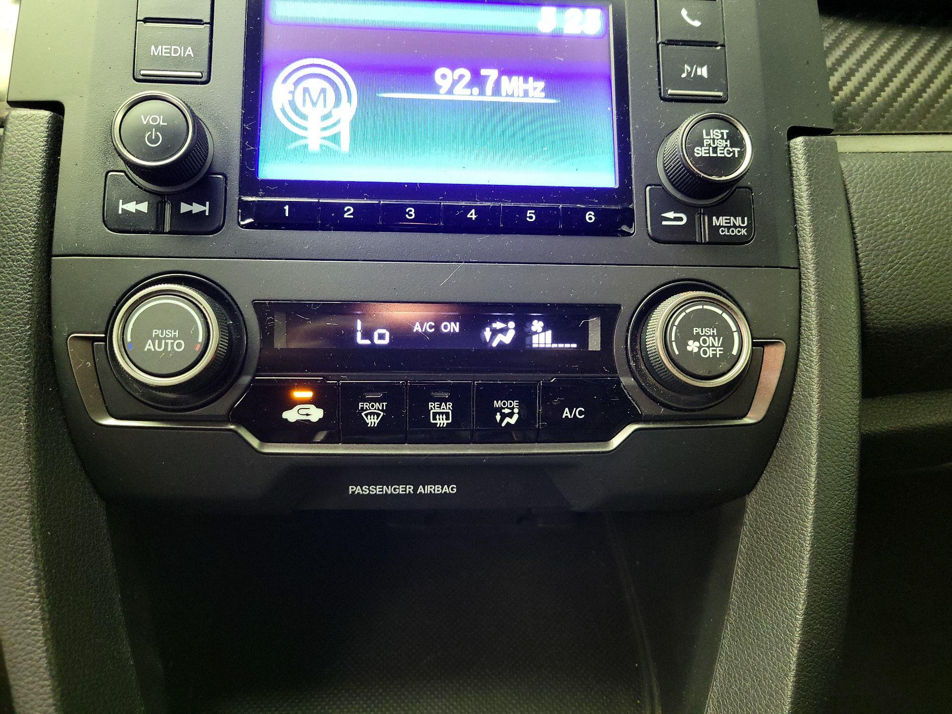 Thumbnail: 2018 Honda Civic - 16