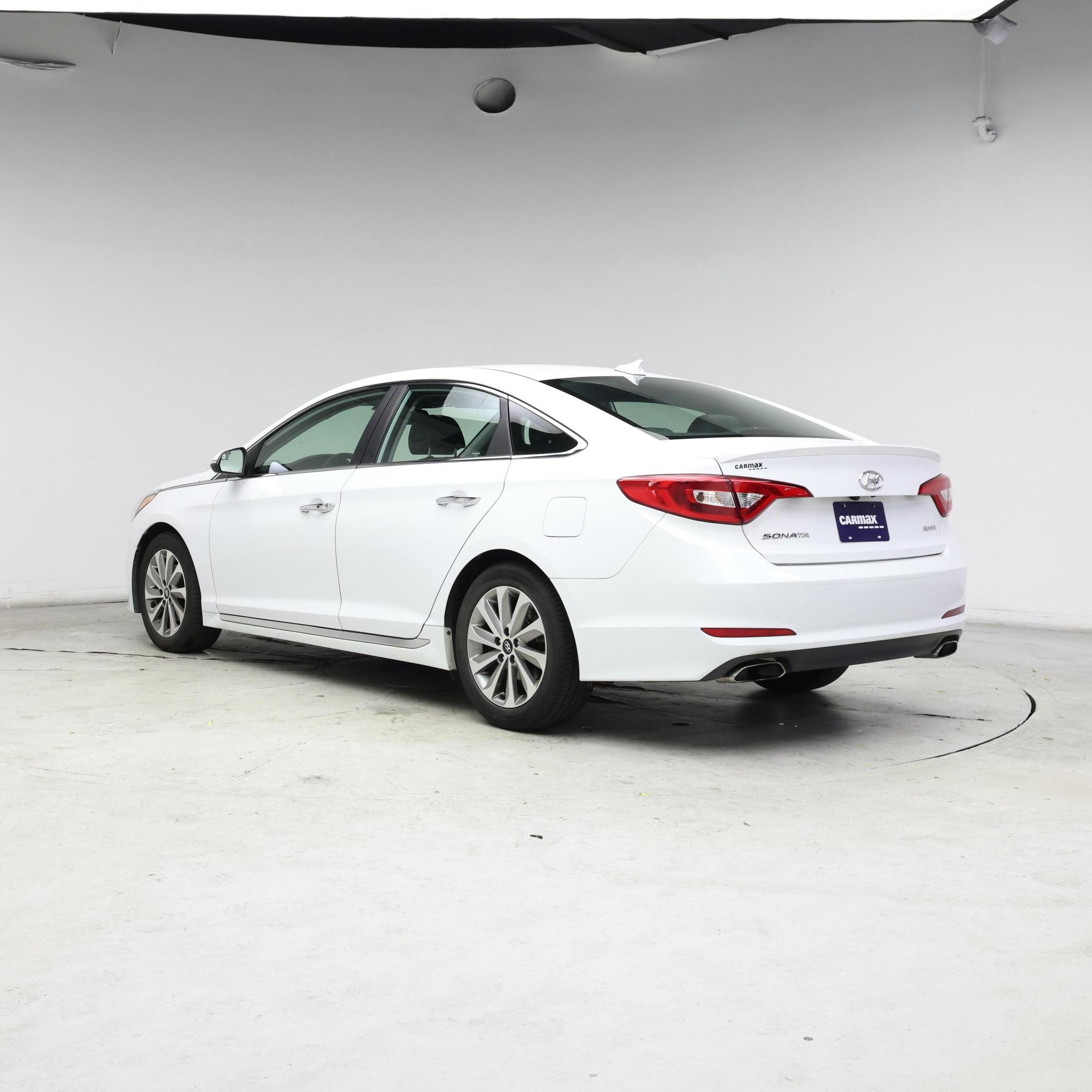 Thumbnail: 2017 Hyundai Sonata - 2