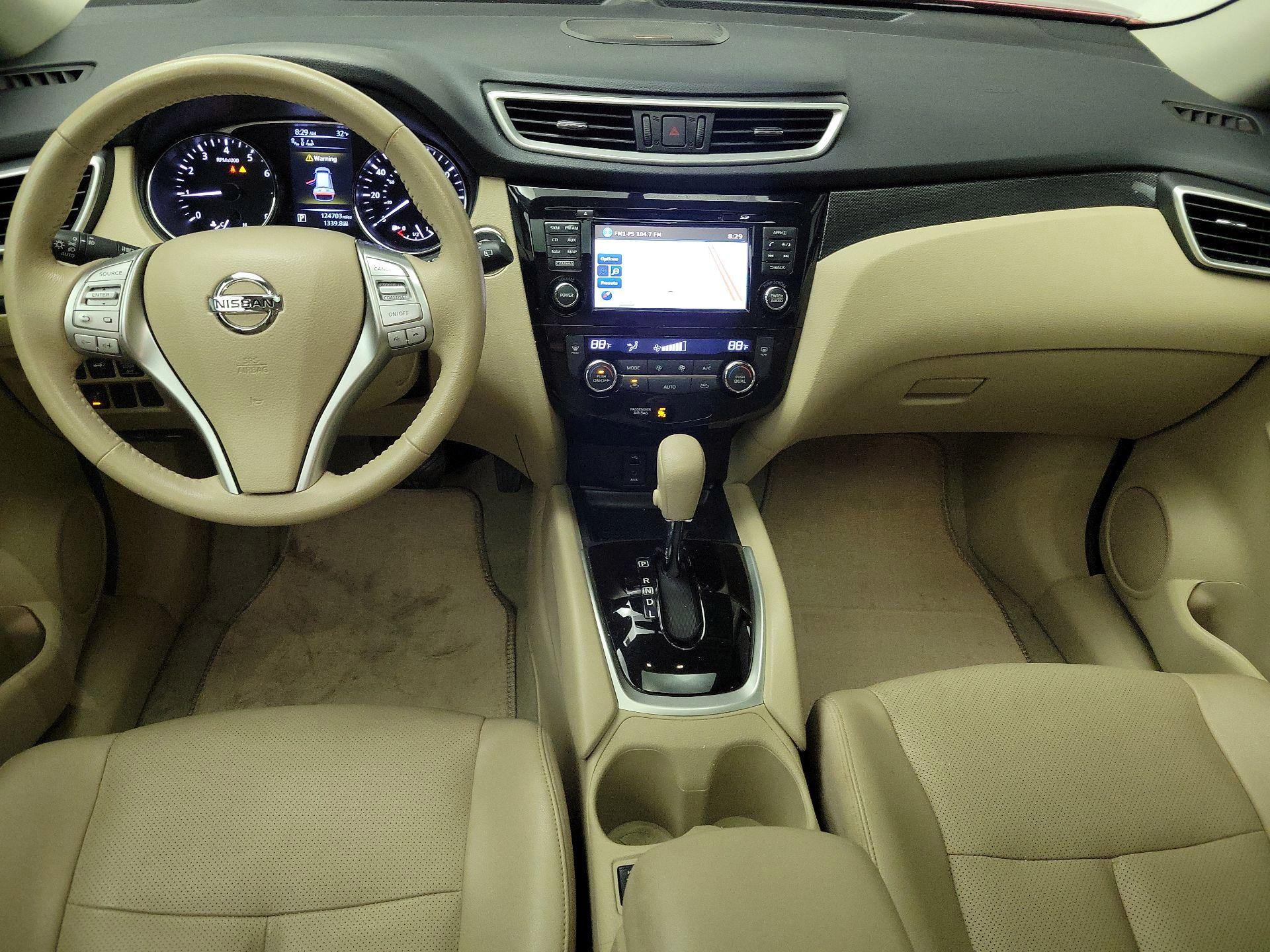 Thumbnail: 2015 Nissan Rogue - 9