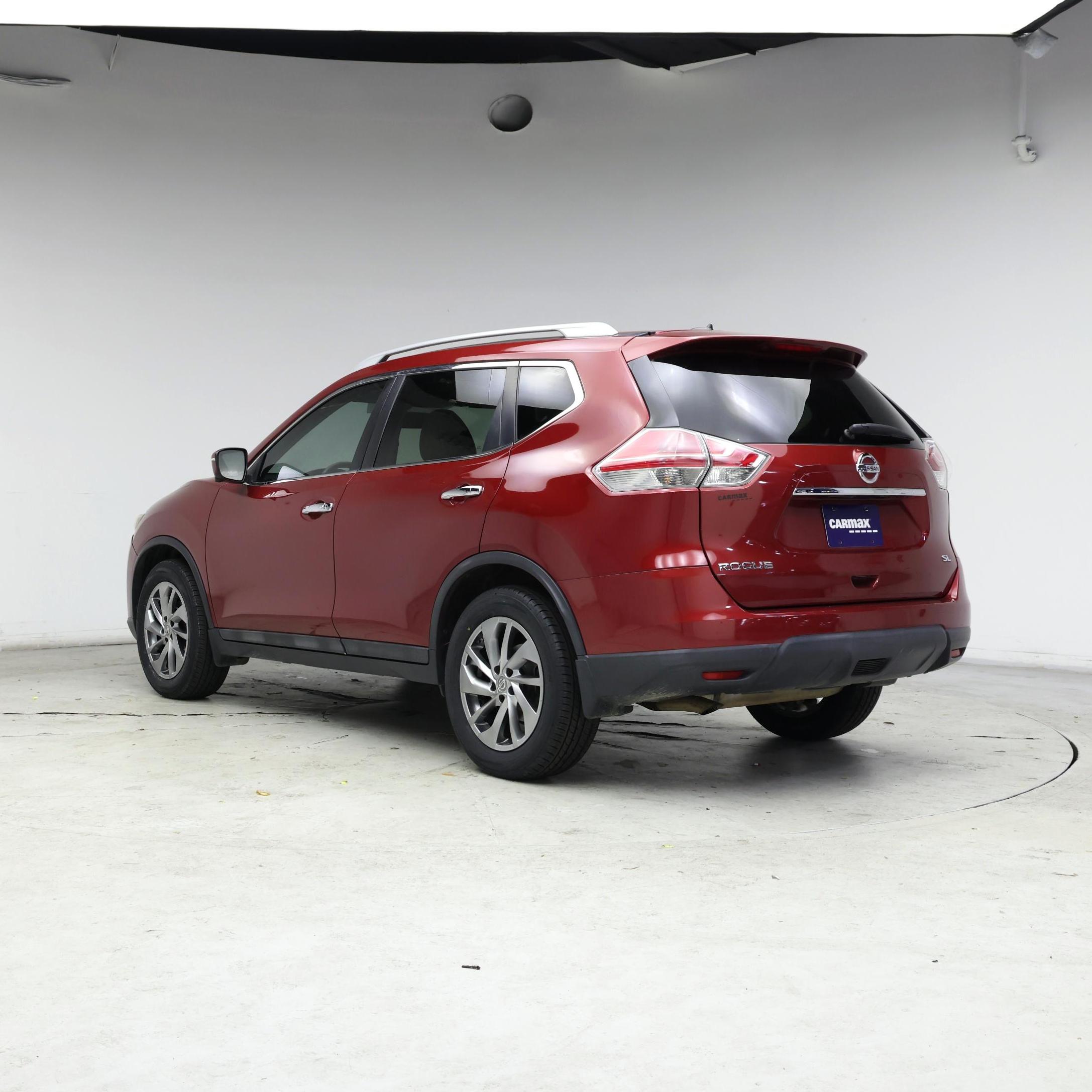 Thumbnail: 2015 Nissan Rogue - 2