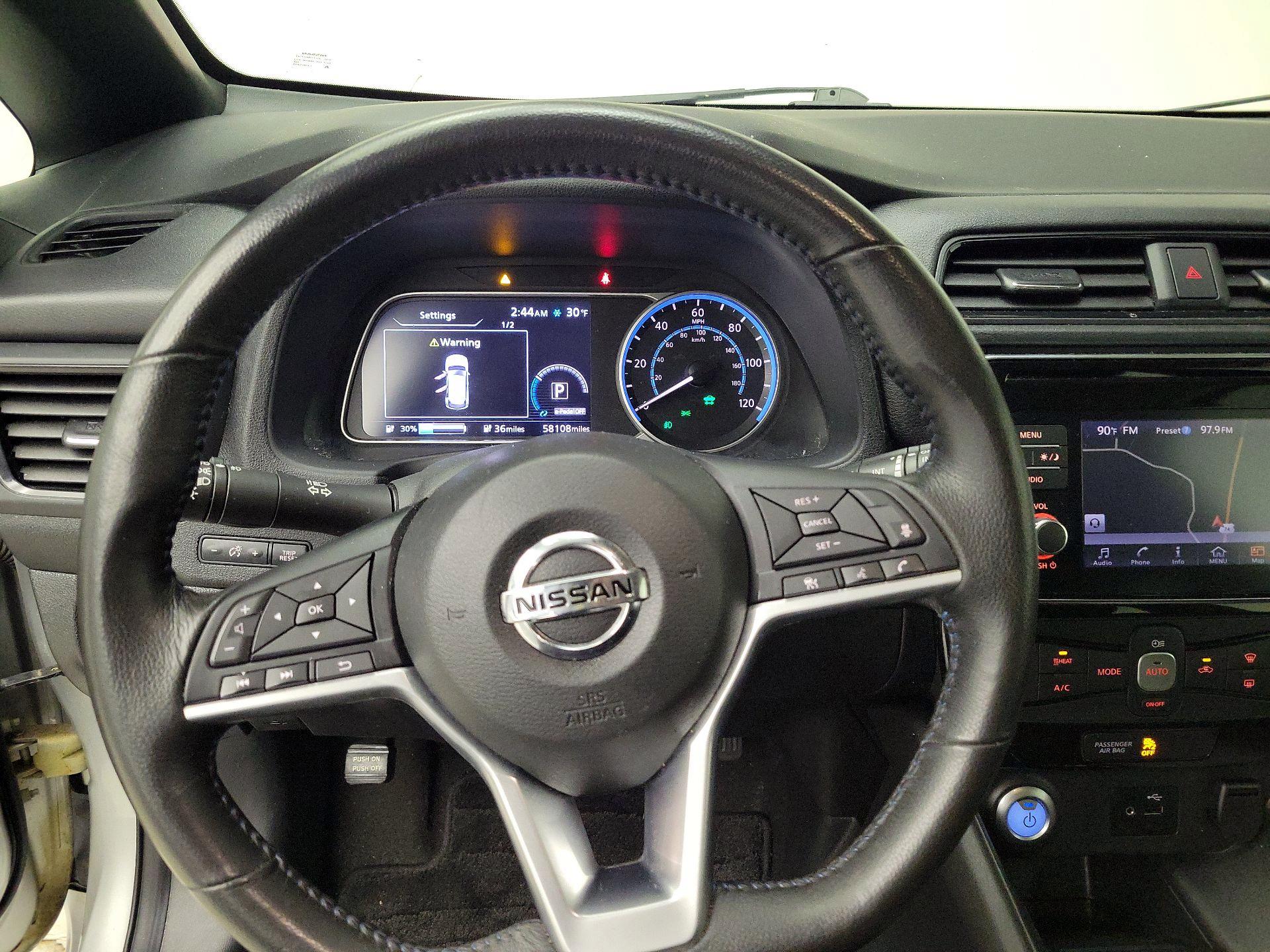 Thumbnail: 2019 Nissan Leaf - 10