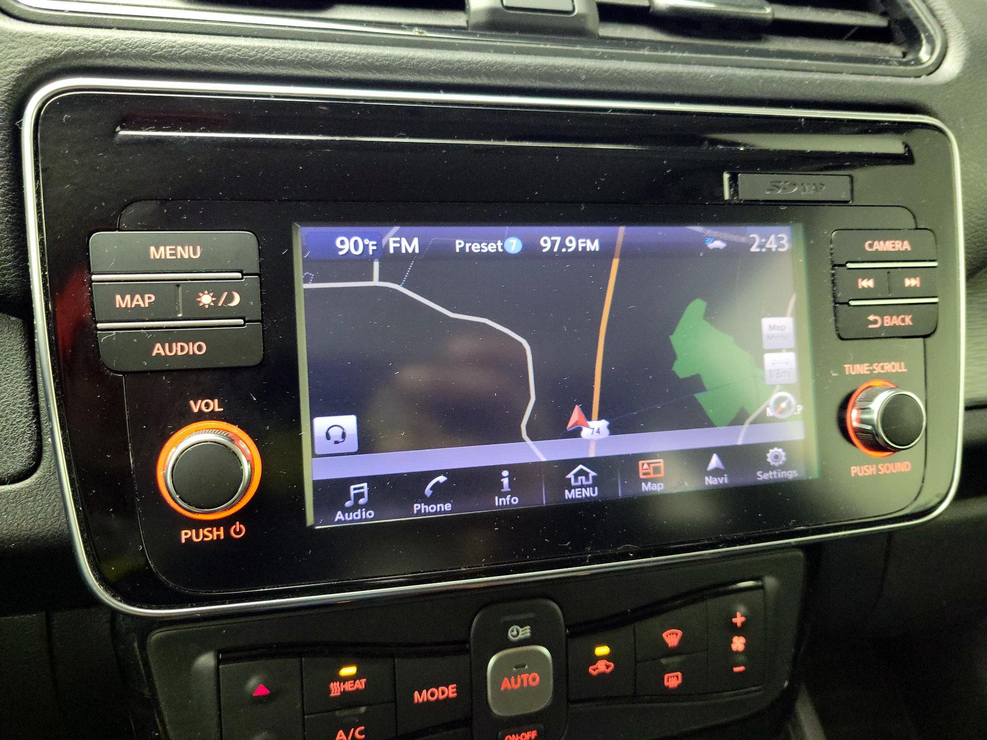 Thumbnail: 2019 Nissan Leaf - 13