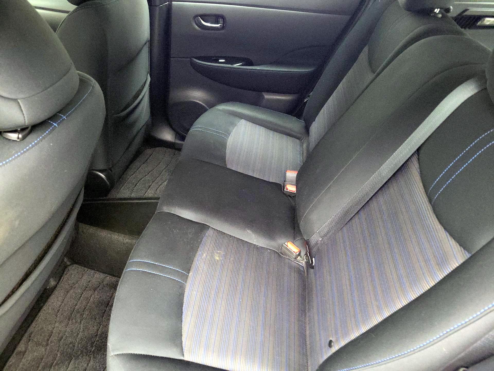 Thumbnail: 2019 Nissan Leaf - 19