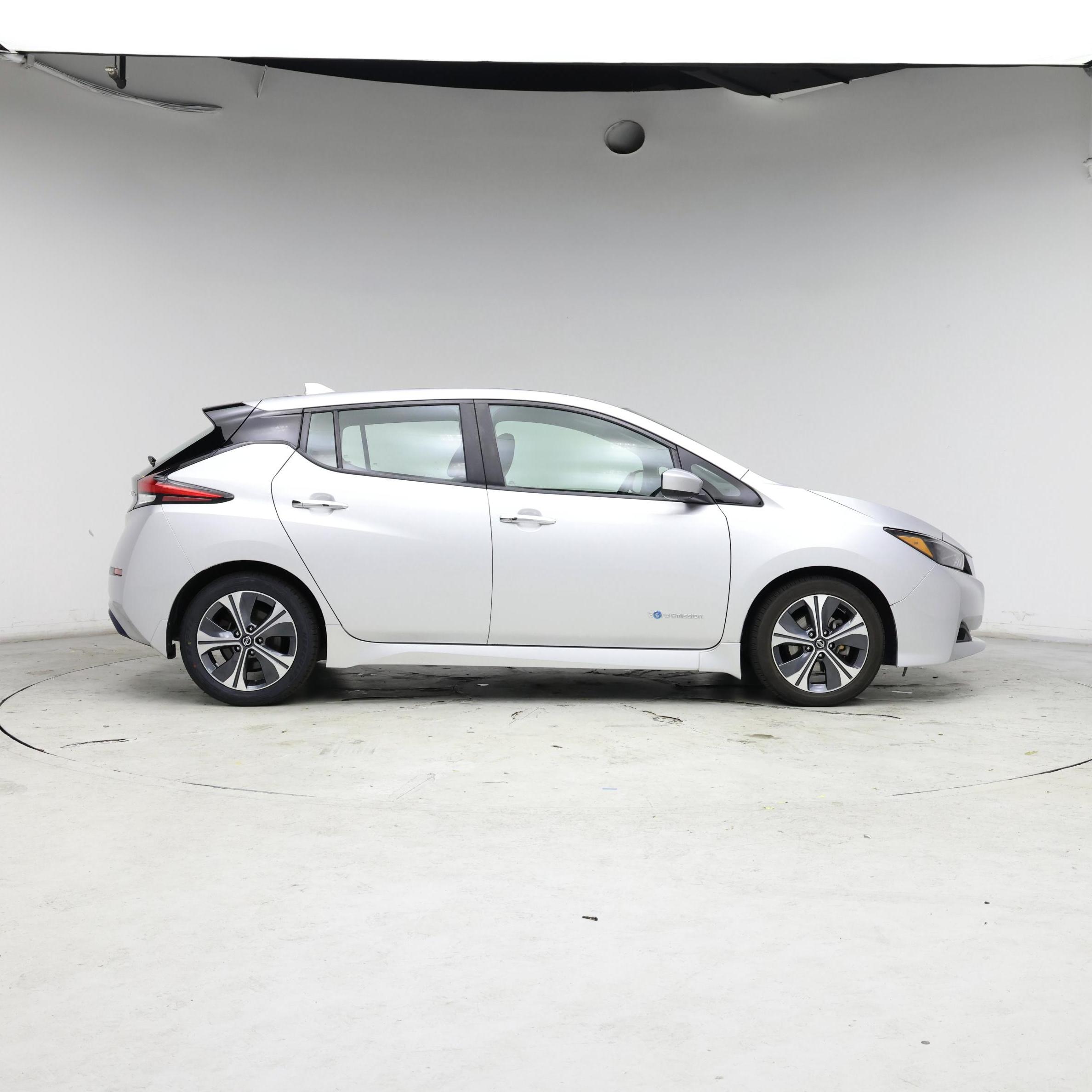 Thumbnail: 2019 Nissan Leaf - 7