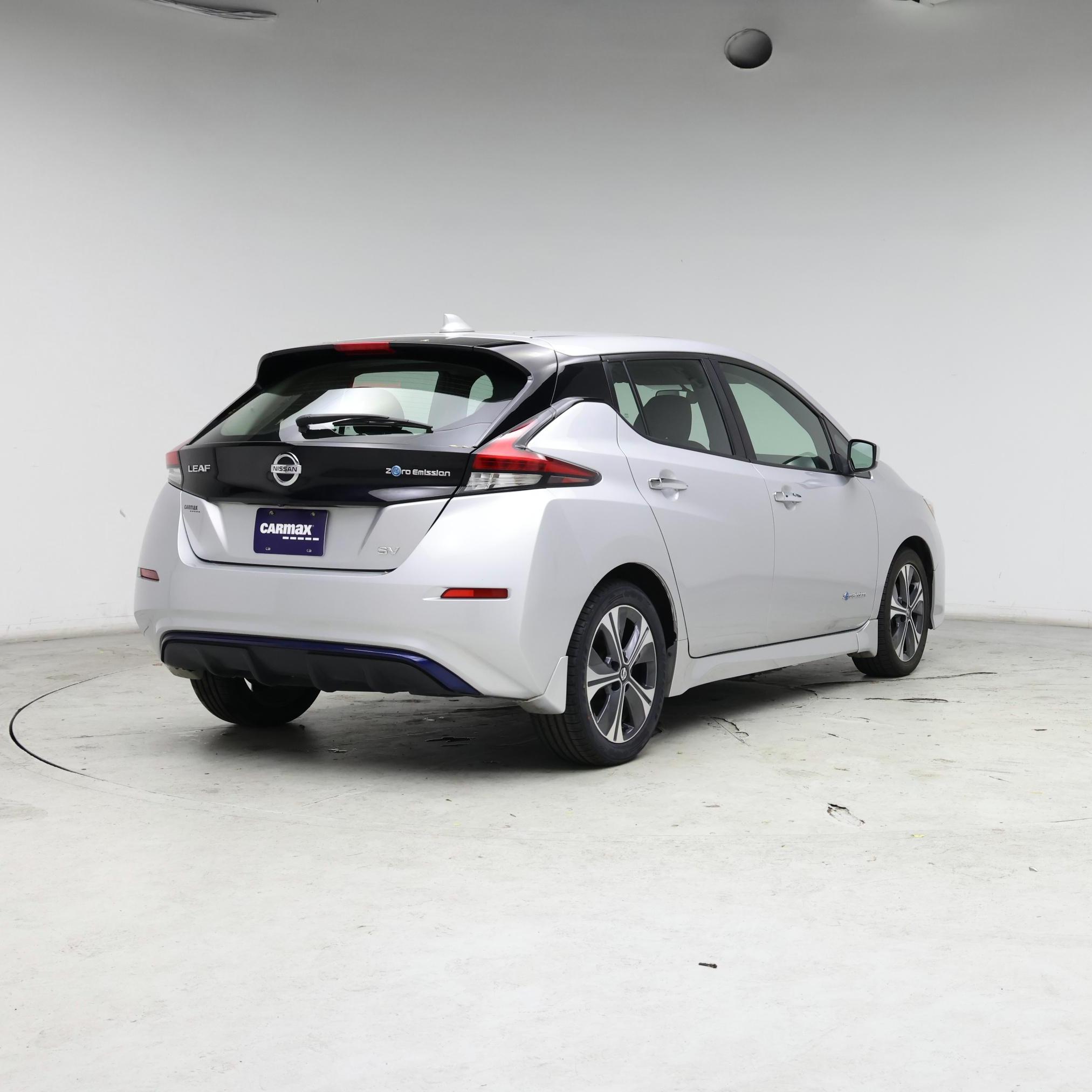 Thumbnail: 2019 Nissan Leaf - 8