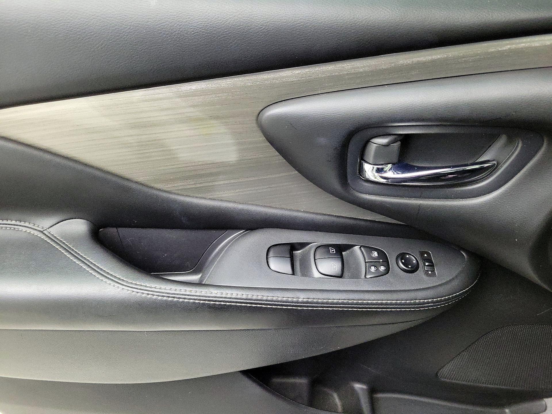 Thumbnail: 2017 Nissan Murano - 12