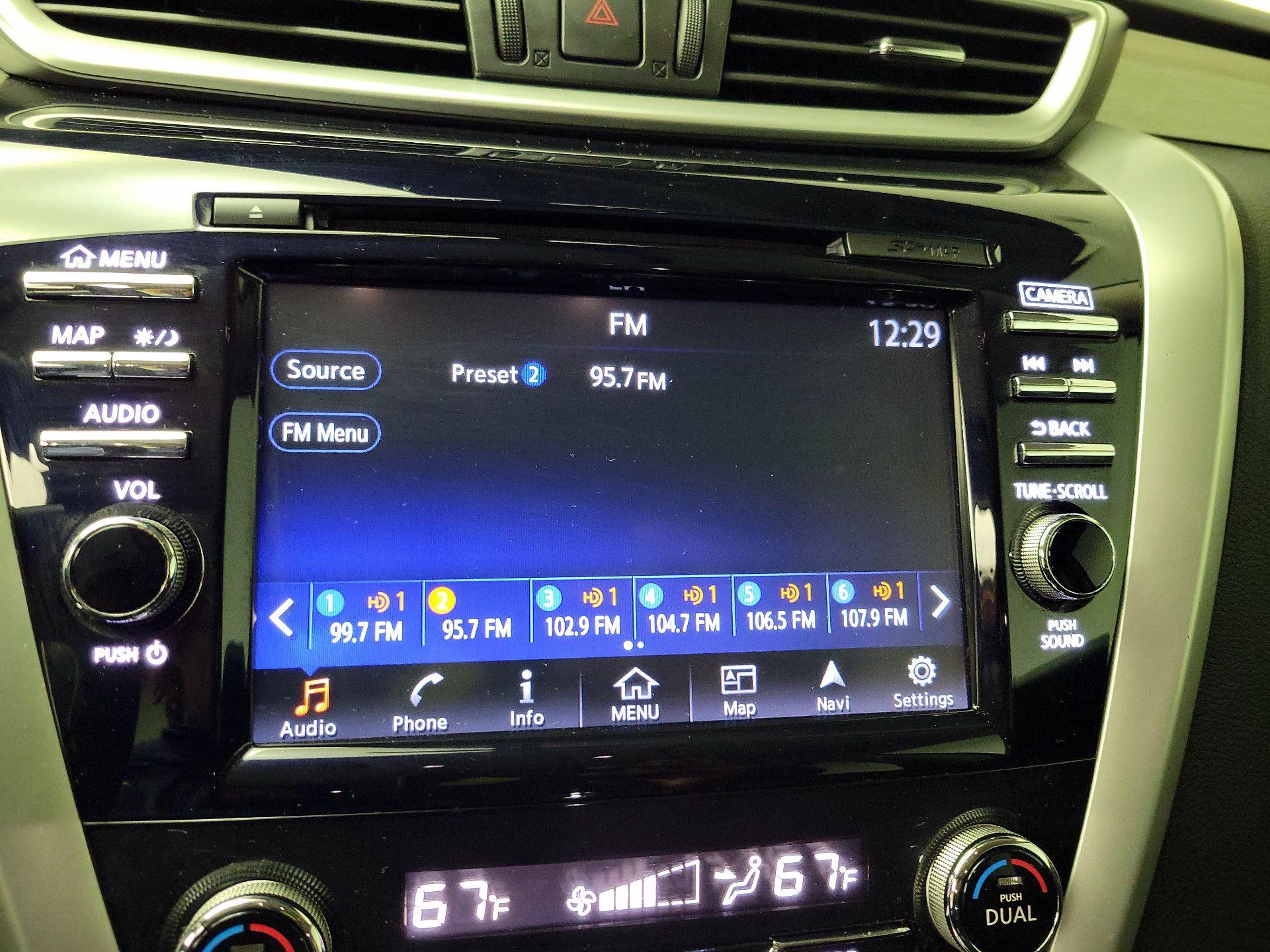 Thumbnail: 2017 Nissan Murano - 16