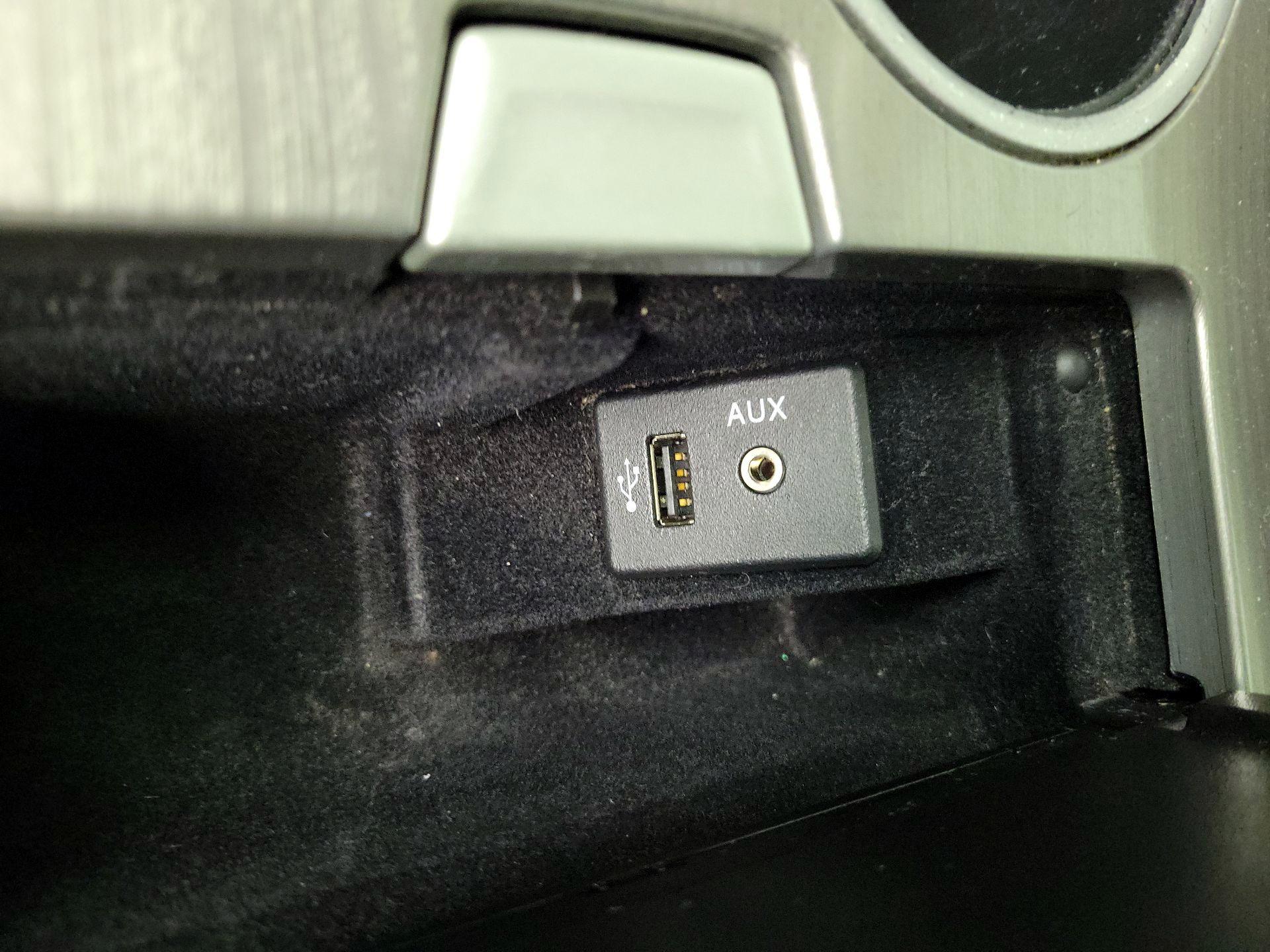 Thumbnail: 2017 Nissan Murano - 19