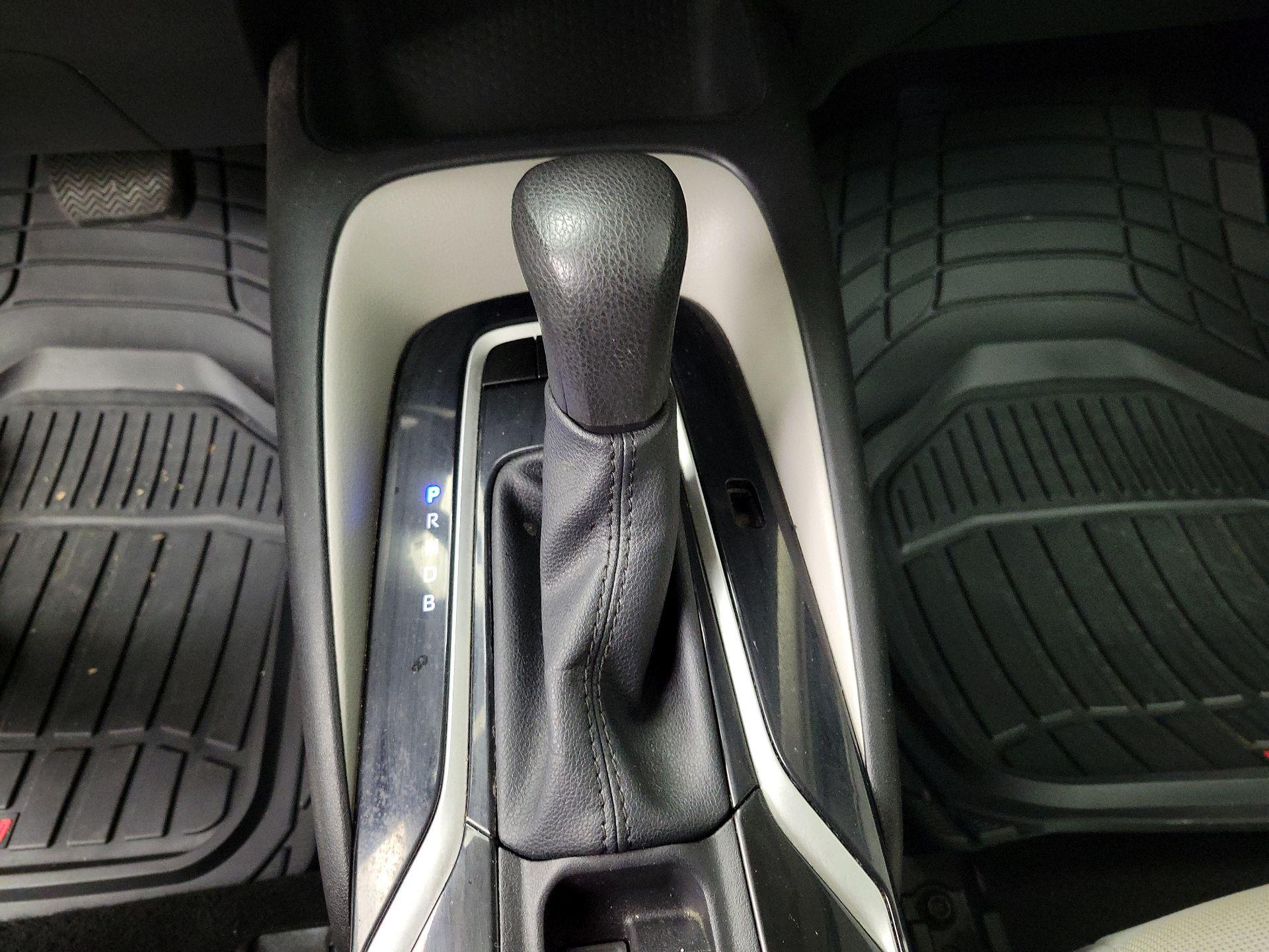 Thumbnail: 2020 Toyota Corolla - 17