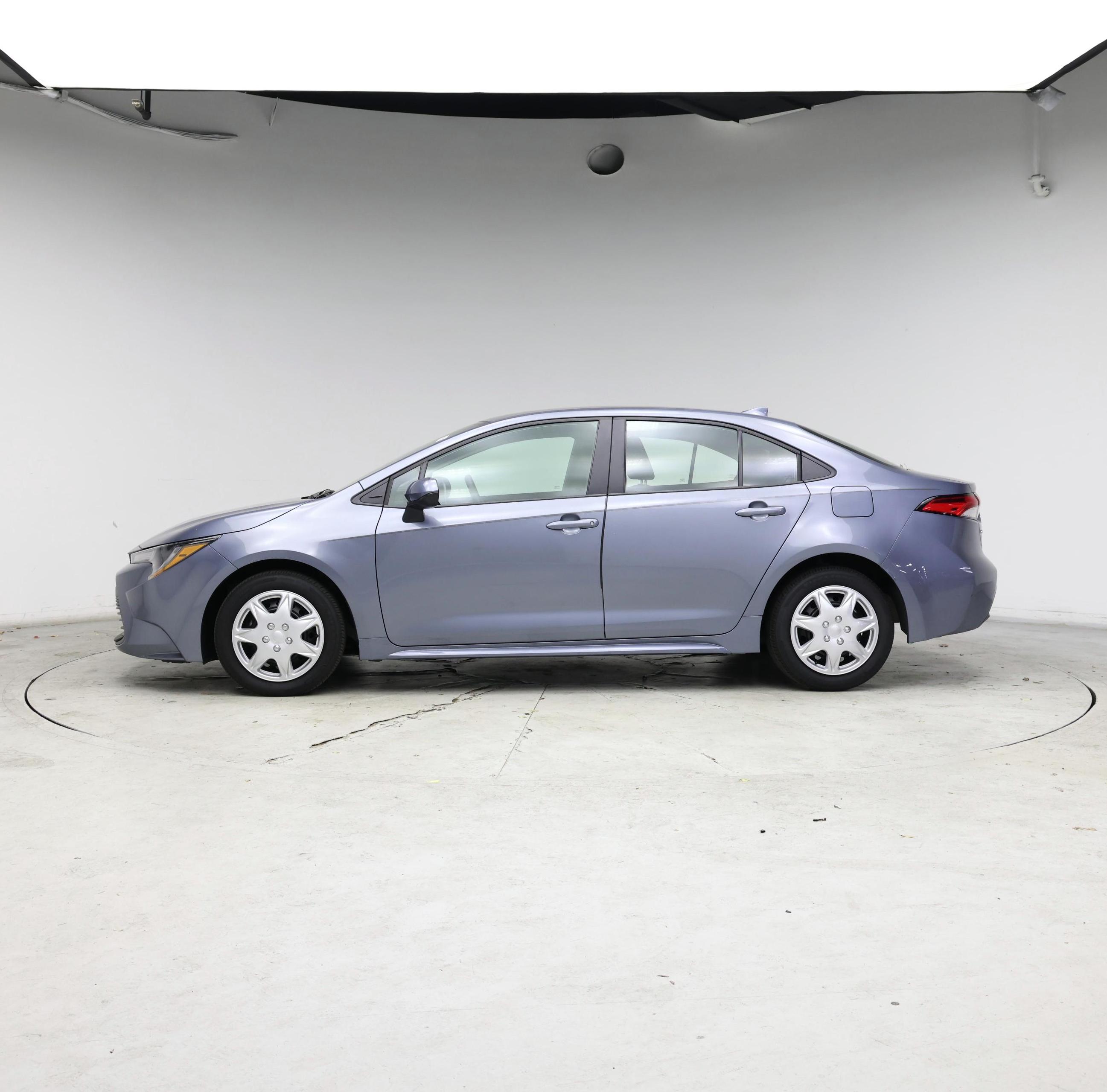 Thumbnail: 2024 Toyota Corolla - 3