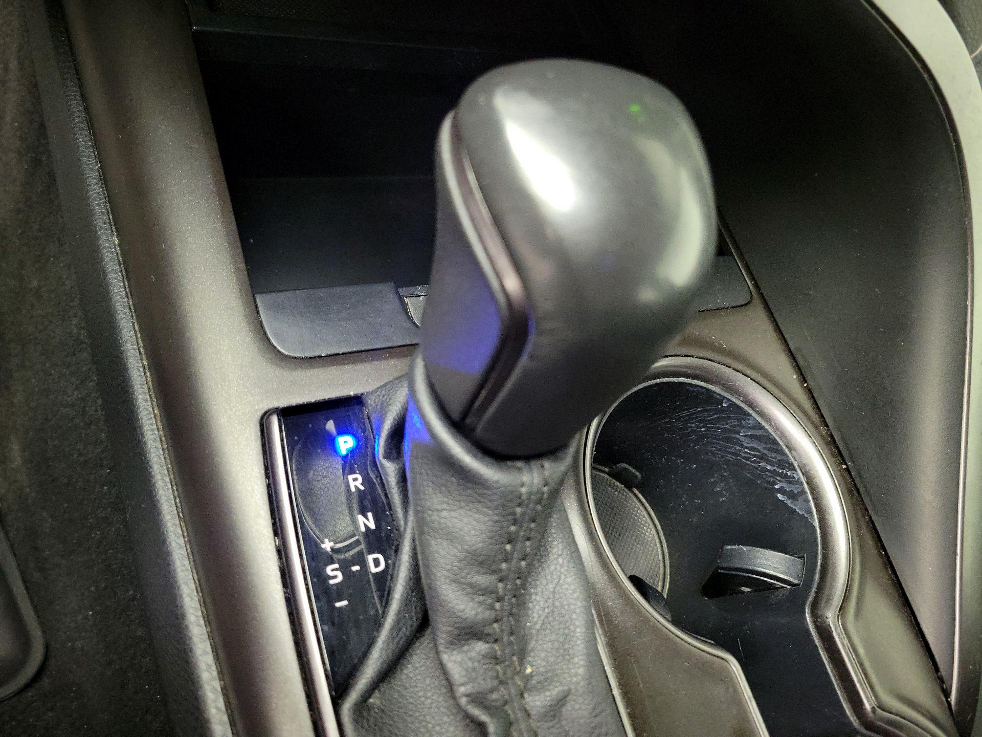 Thumbnail: 2024 Toyota Camry - 17