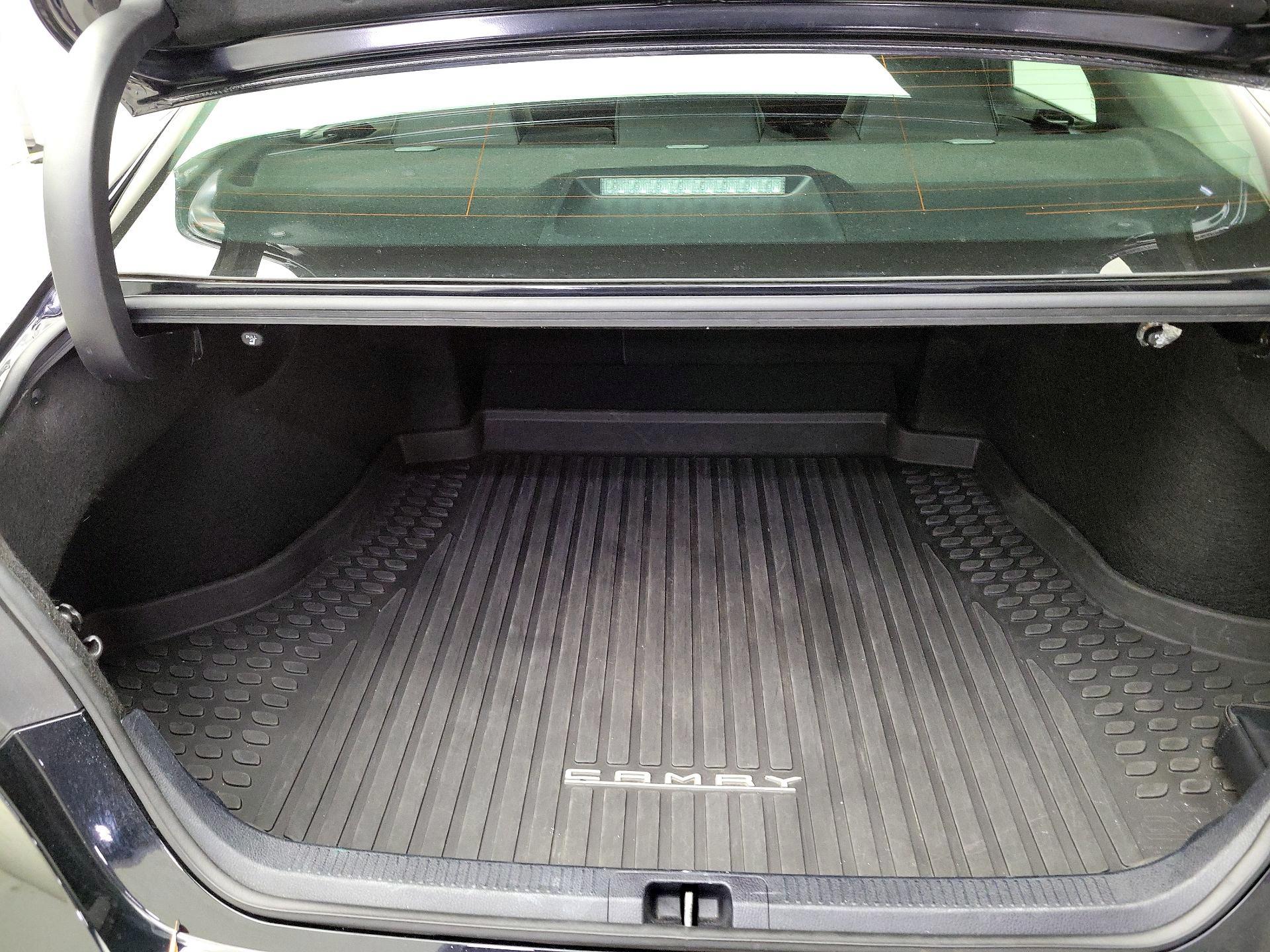 Thumbnail: 2024 Toyota Camry - 20