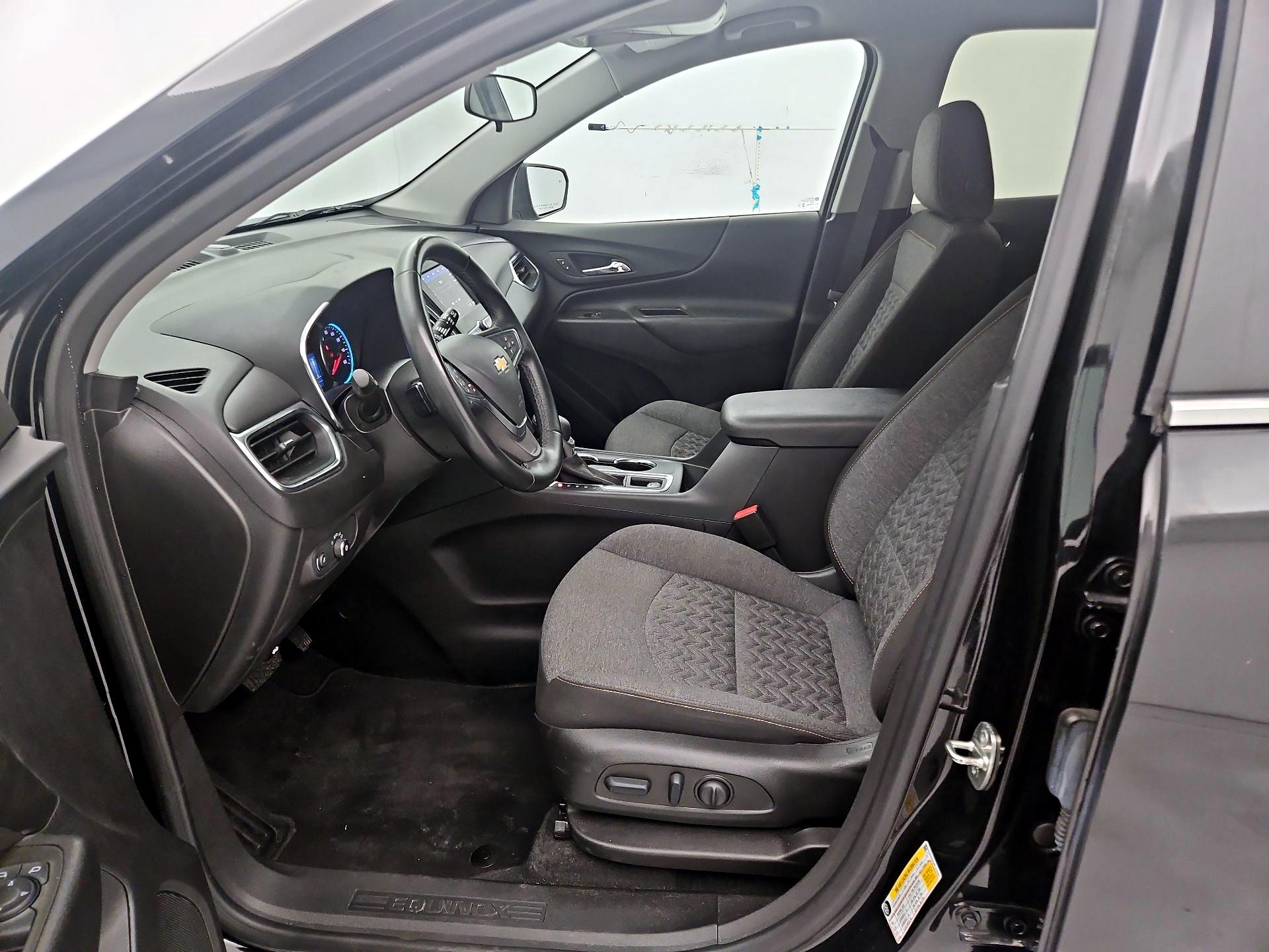 Thumbnail: 2023 Chevrolet Equinox - 11