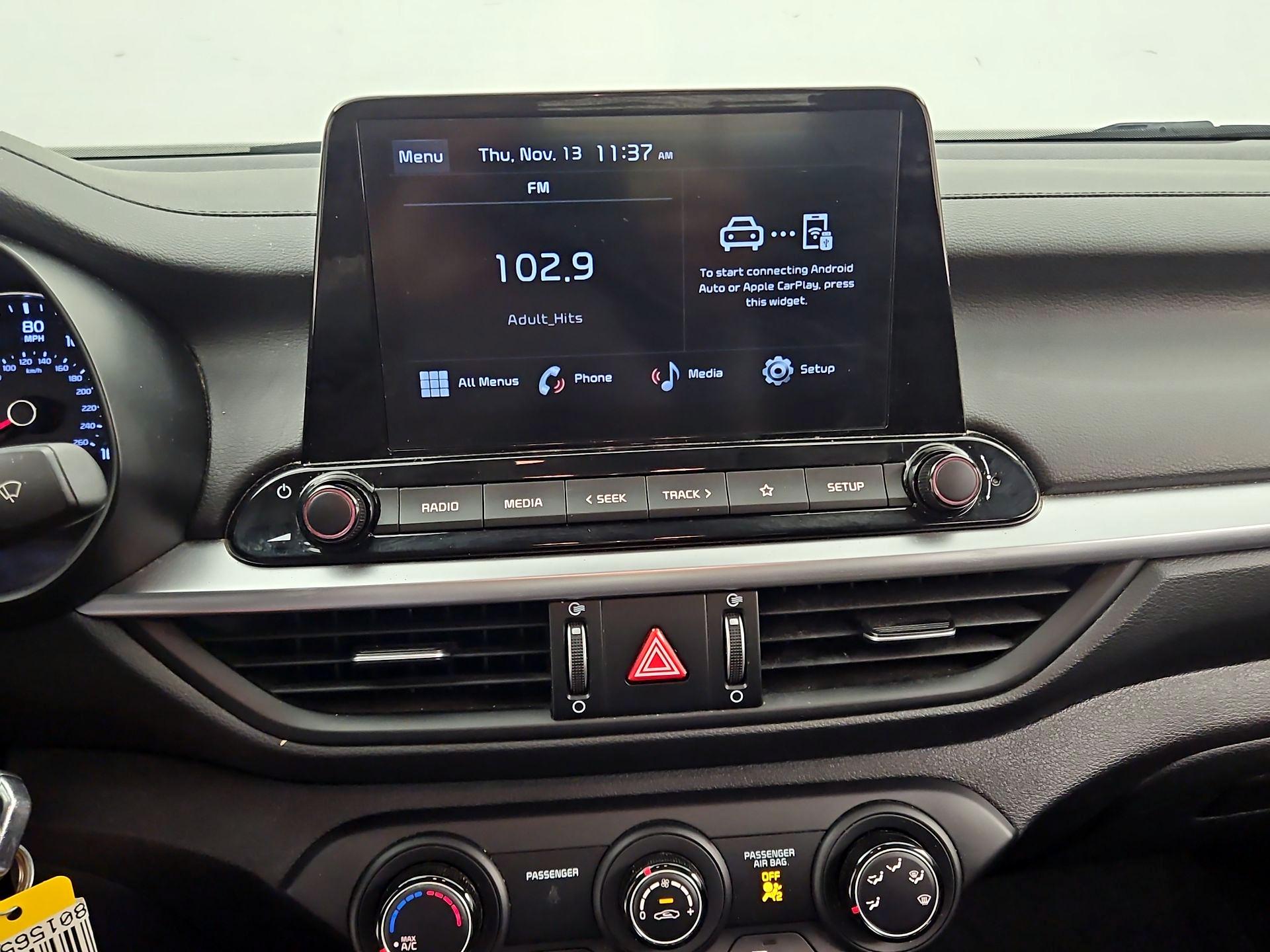 Thumbnail: 2023 Kia Forte - 15