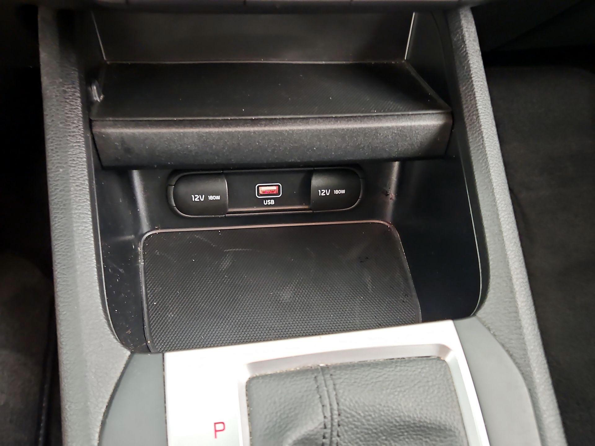 Thumbnail: 2023 Kia Forte - 18