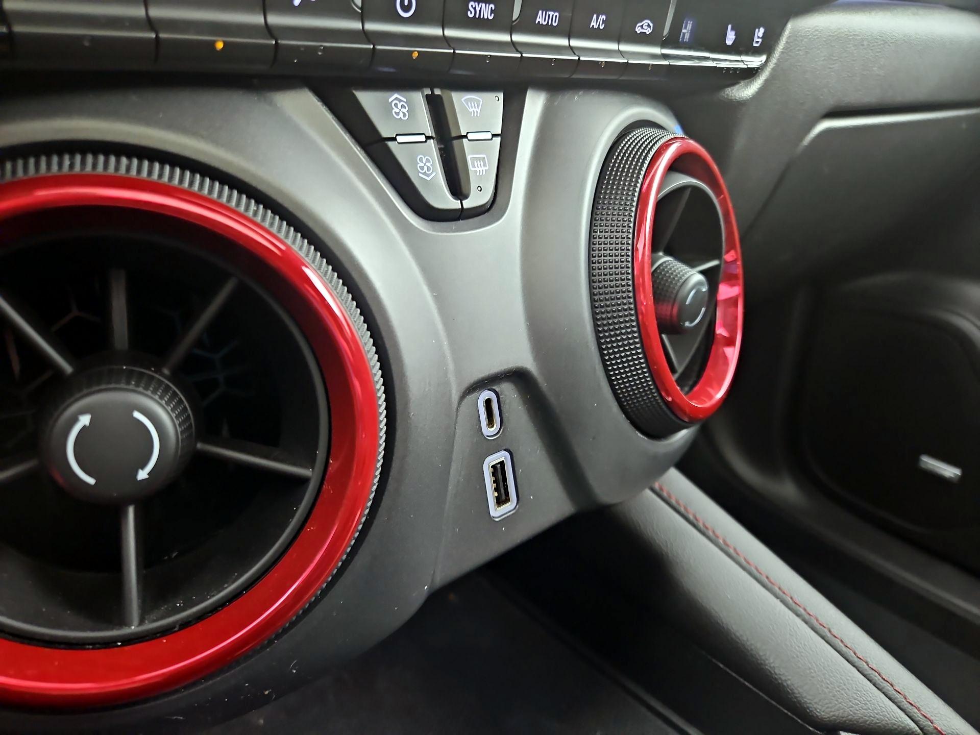 Thumbnail: 2021 Chevrolet Blazer - 19