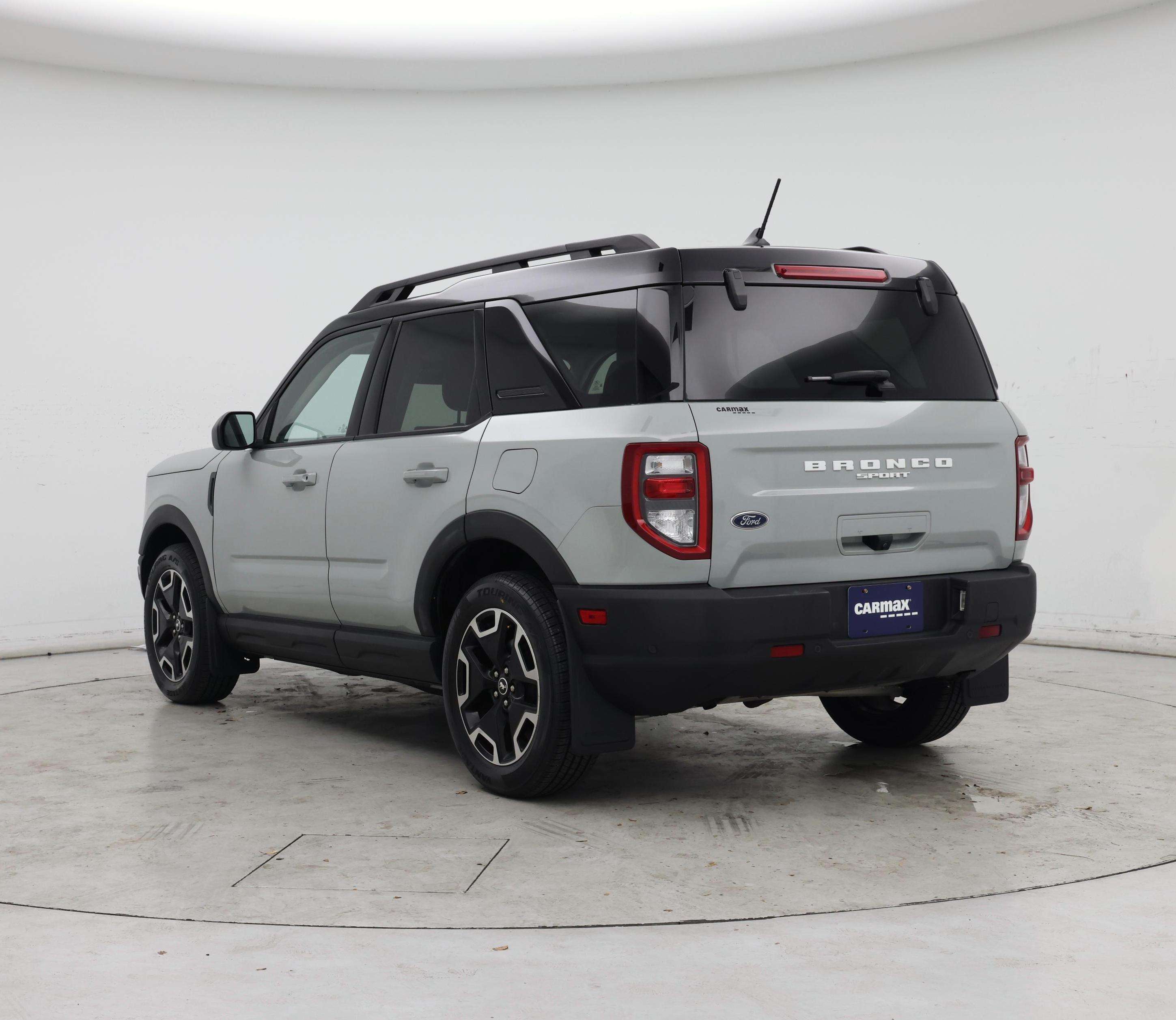 Thumbnail: 2022 Ford Bronco Sport - 2