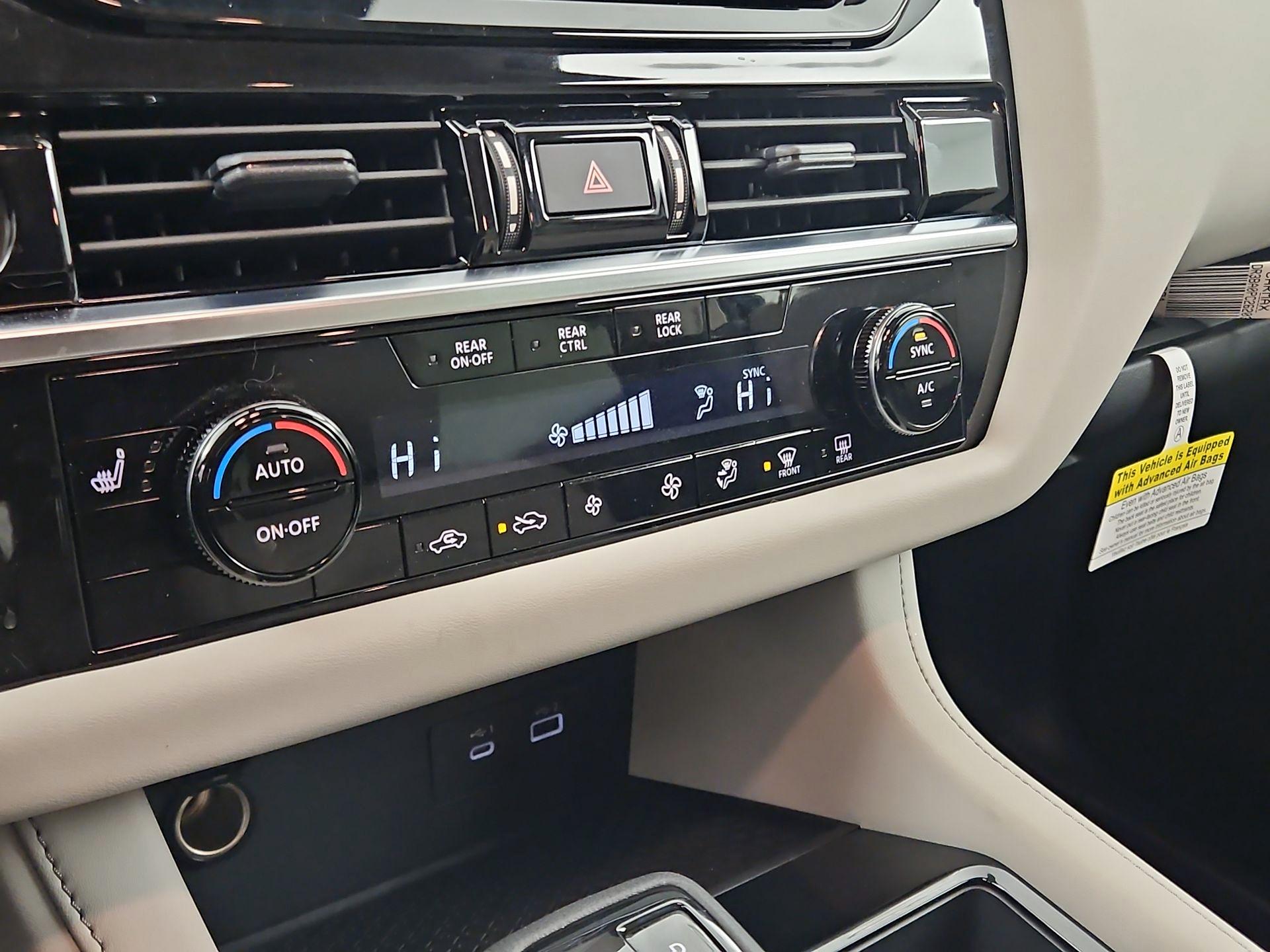 Thumbnail: 2023 Nissan Pathfinder - 16