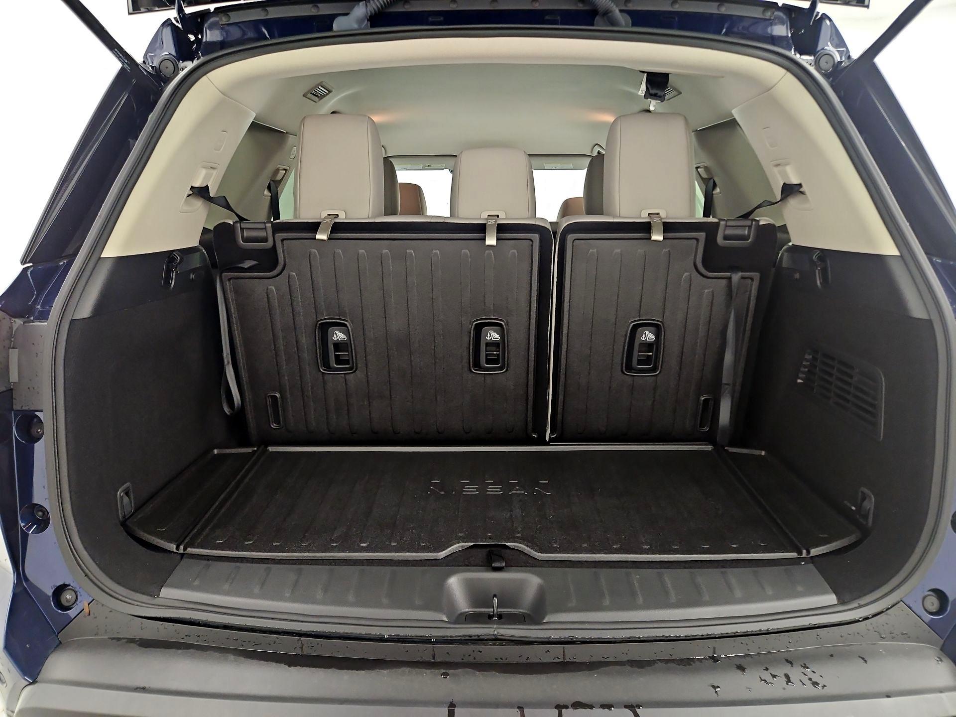 Thumbnail: 2023 Nissan Pathfinder - 20