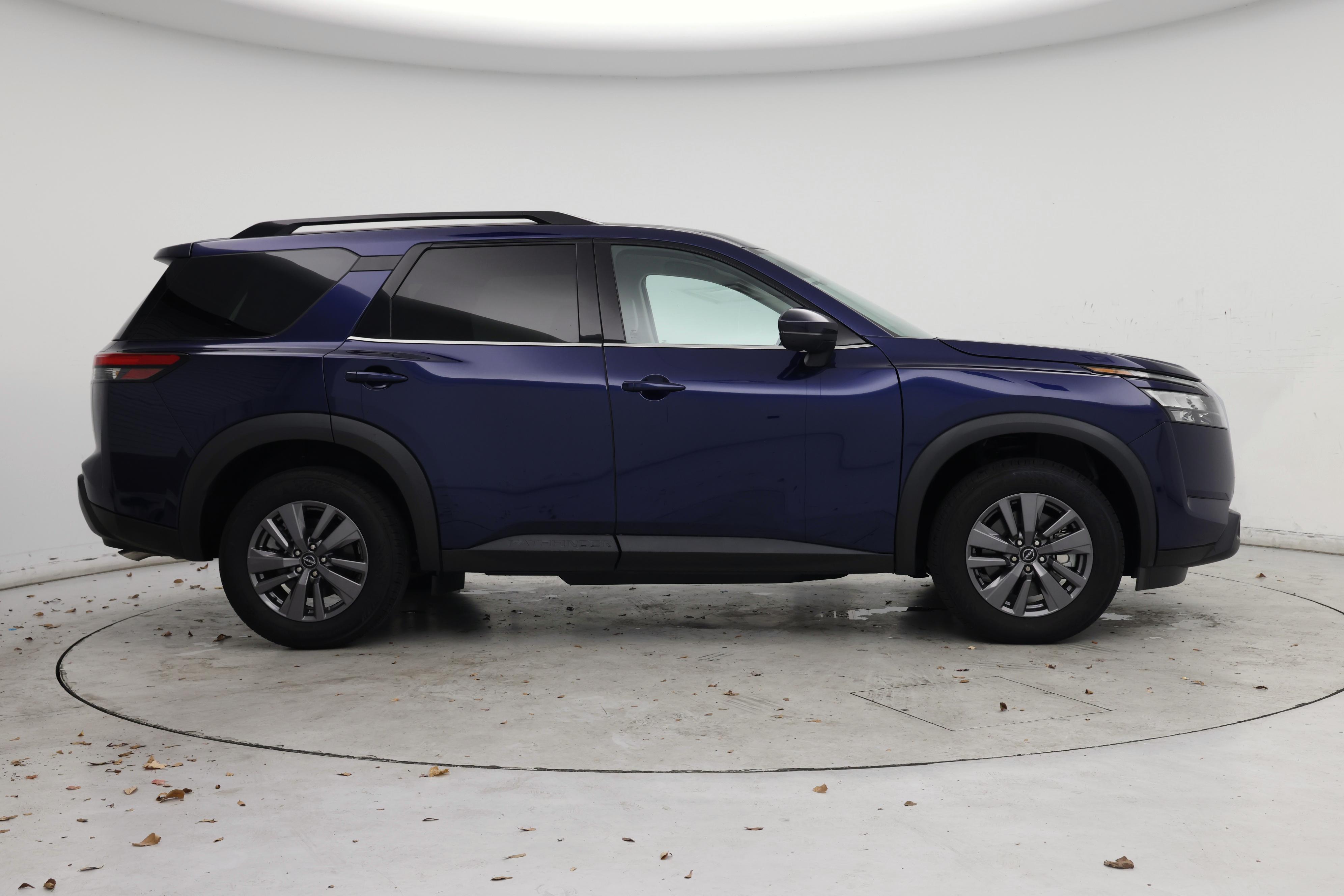 Thumbnail: 2023 Nissan Pathfinder - 7