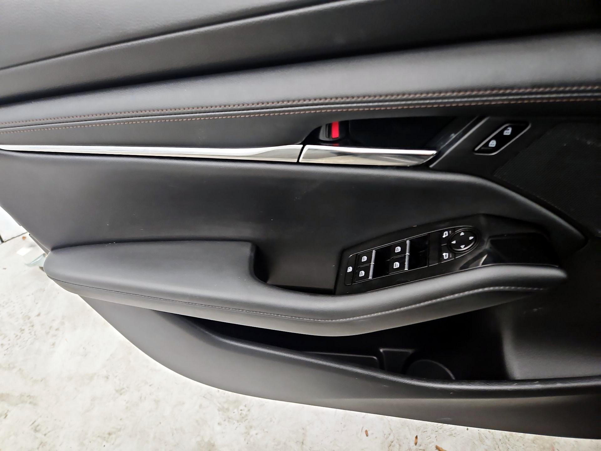 Thumbnail: 2023 Mazda Mazda3 - 12