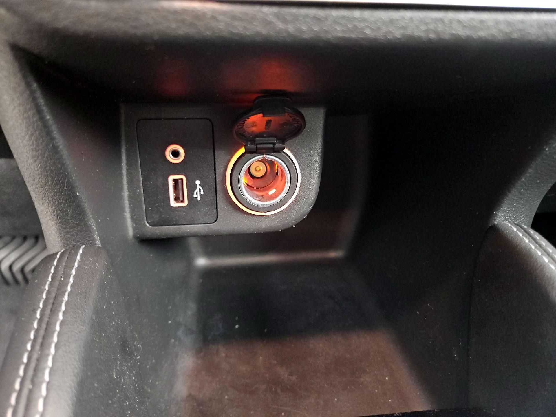 Thumbnail: 2020 Nissan Kicks - 18