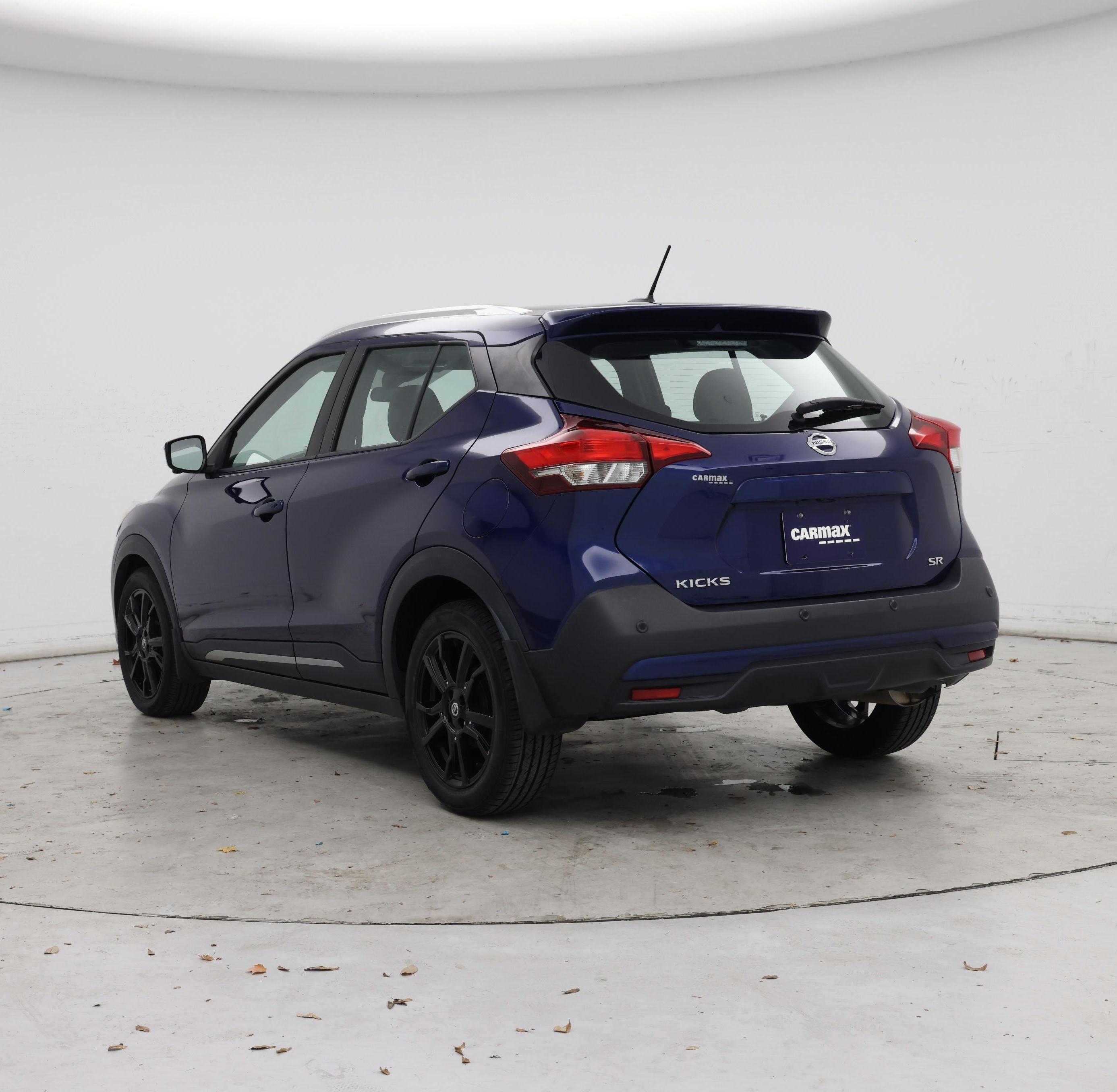 Thumbnail: 2020 Nissan Kicks - 2