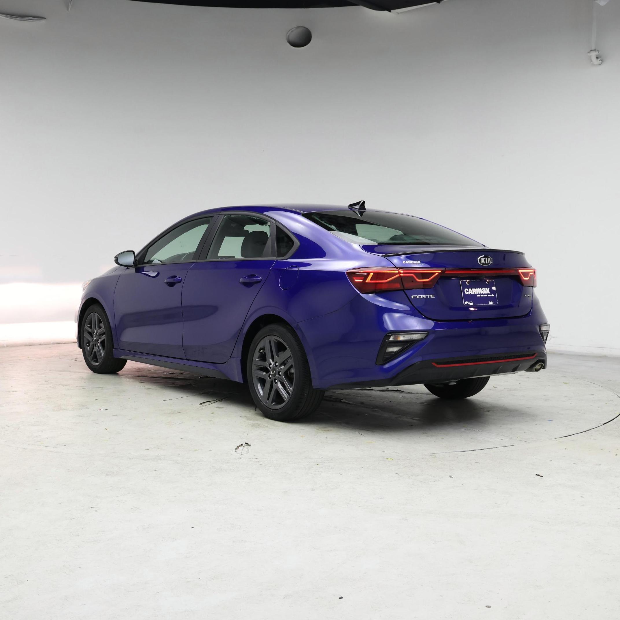 Thumbnail: 2021 Kia Forte - 2
