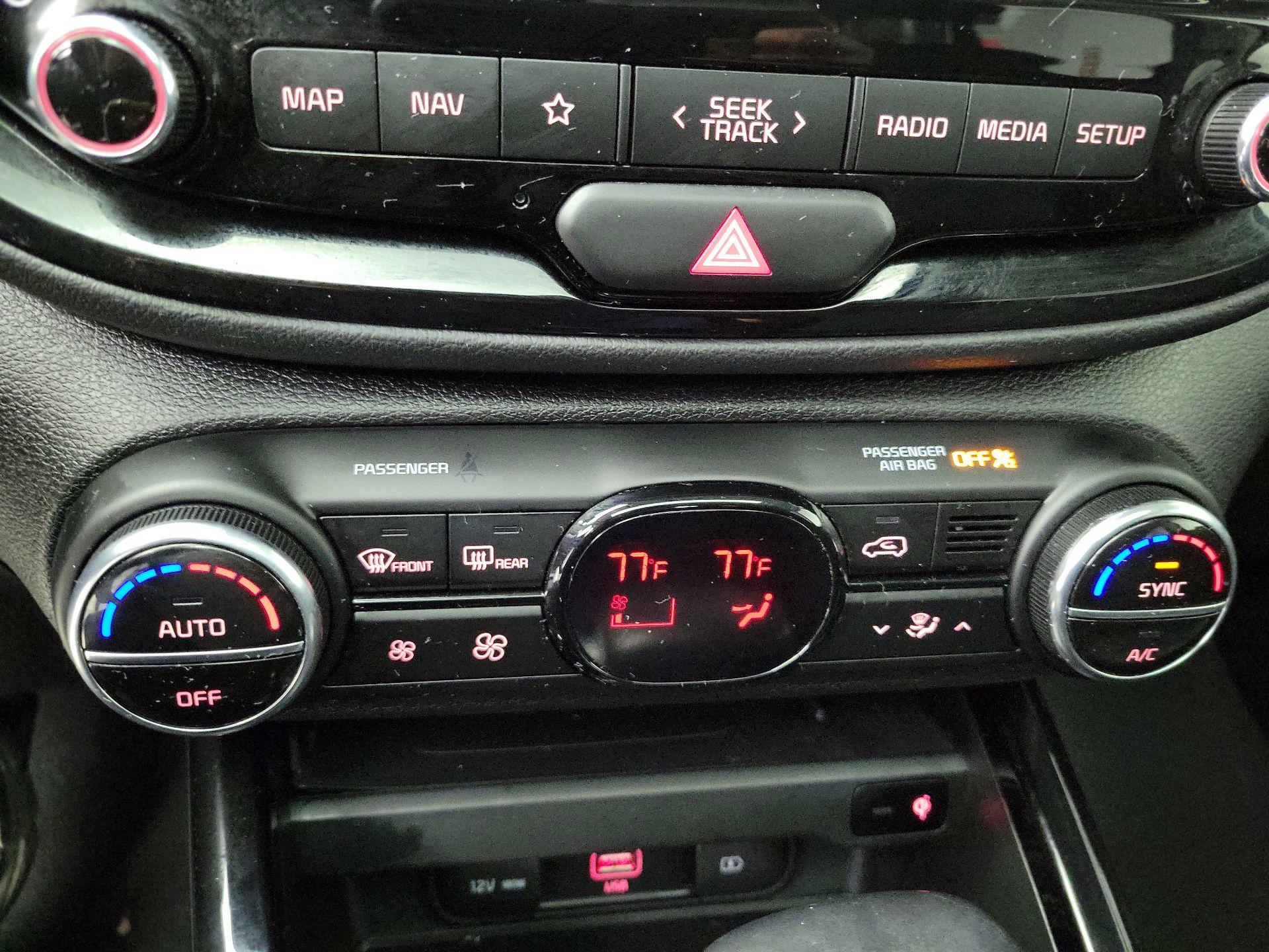 Thumbnail: 2022 Kia Soul - 17