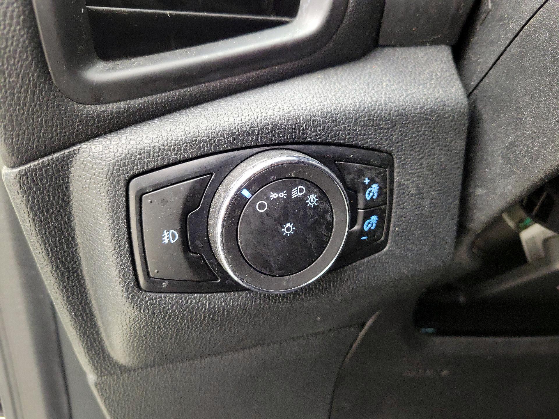 Thumbnail: 2021 Ford EcoSport - 13