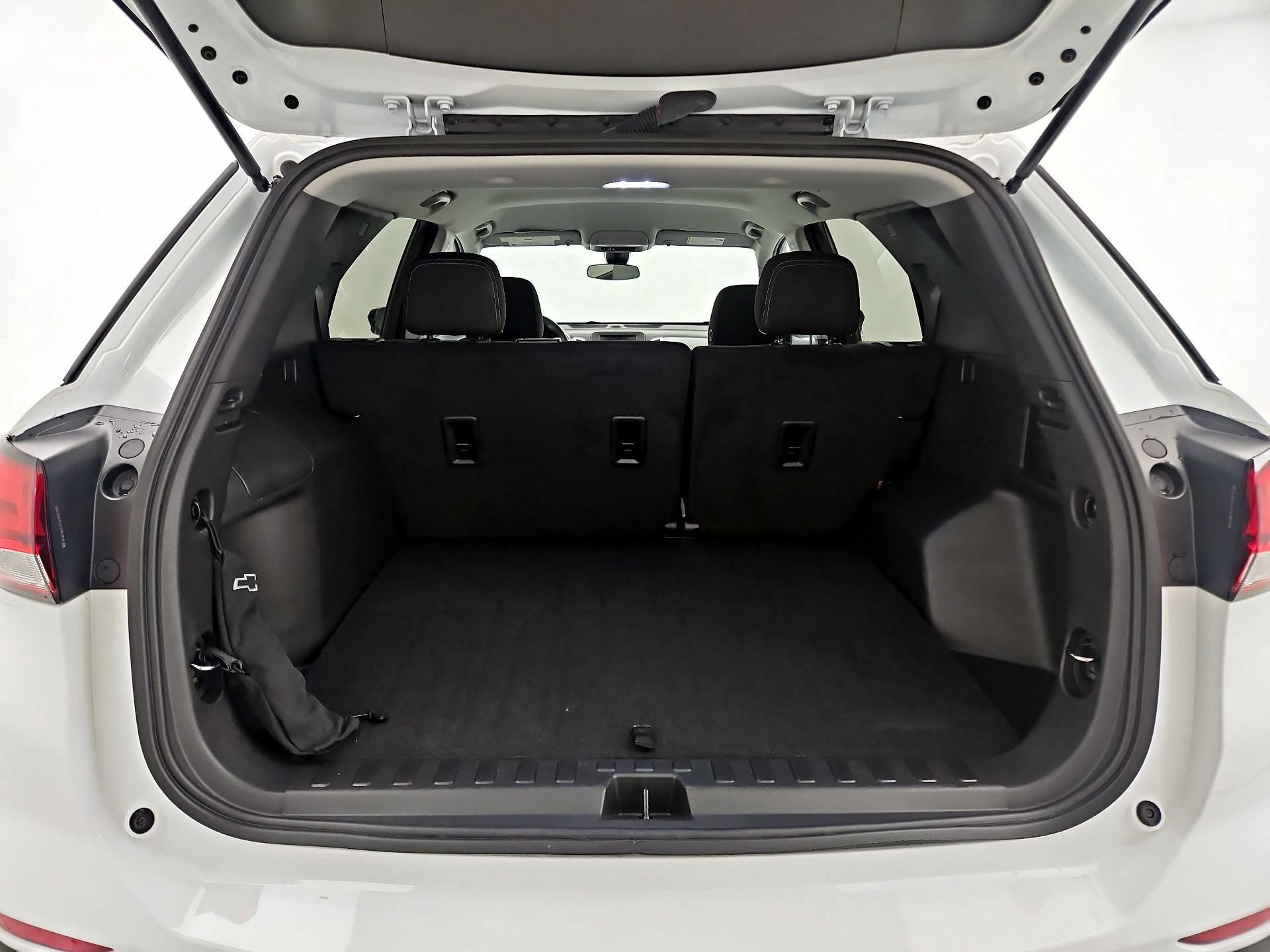 Thumbnail: 2023 Chevrolet Equinox - 20