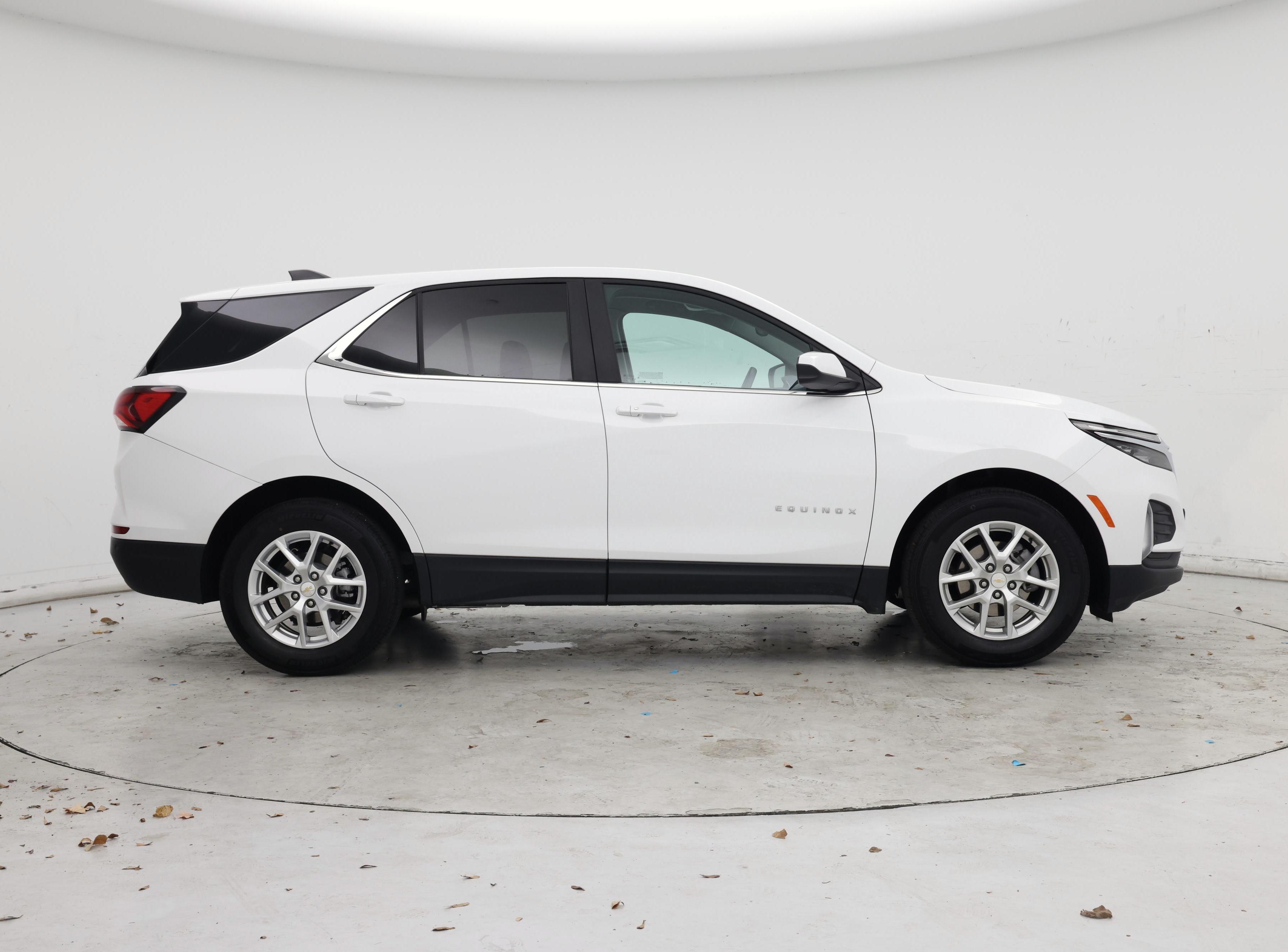 Thumbnail: 2023 Chevrolet Equinox - 7