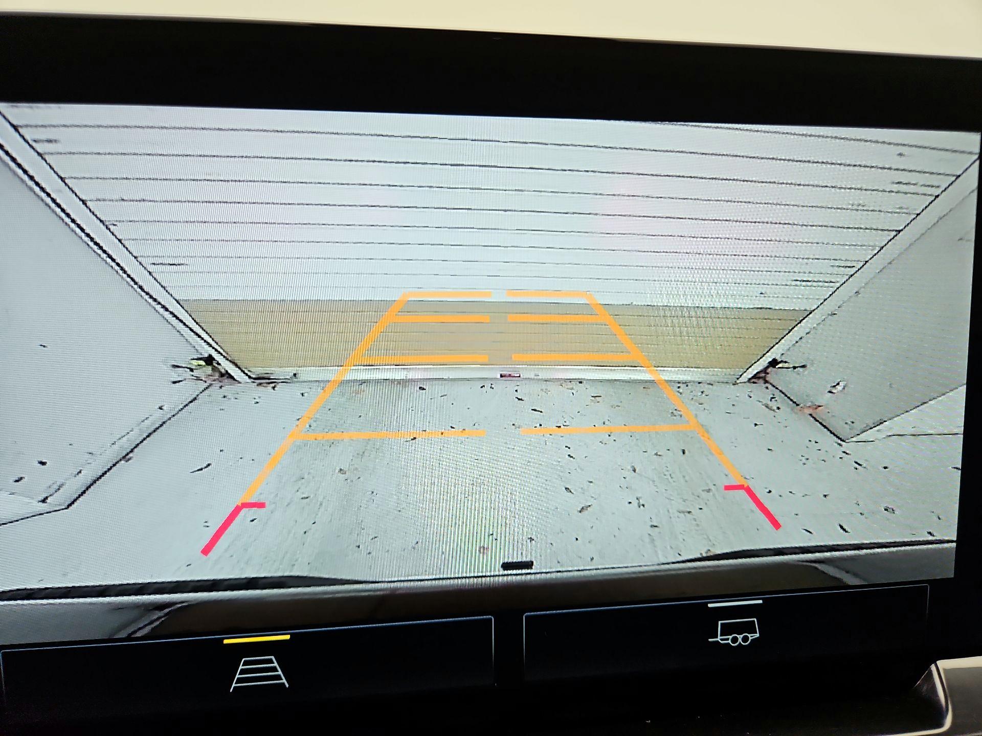 Thumbnail: 2022 Chevrolet Silverado 1500 - 14