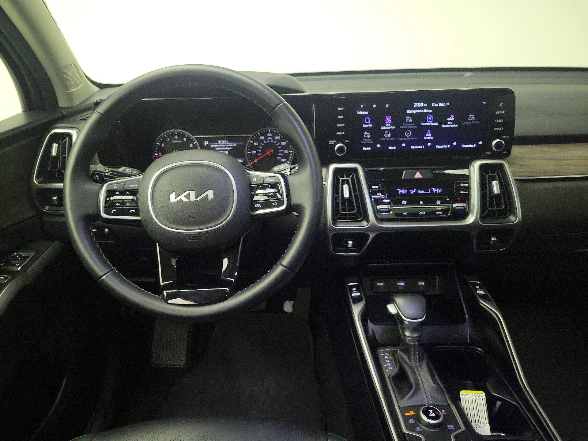 Thumbnail: 2022 Kia Sorento - 10