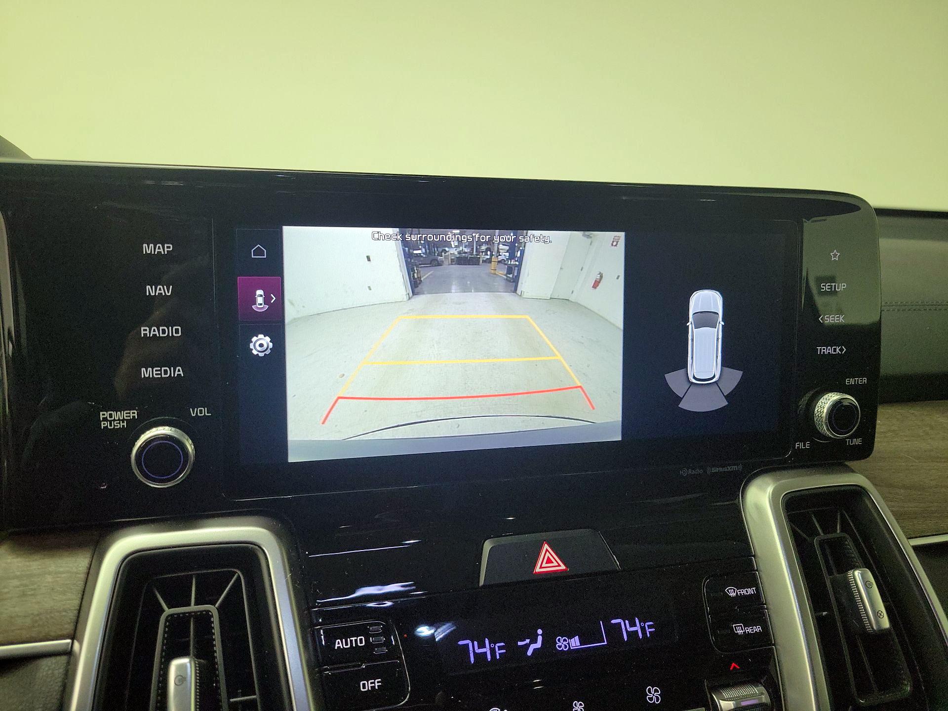 Thumbnail: 2022 Kia Sorento - 15