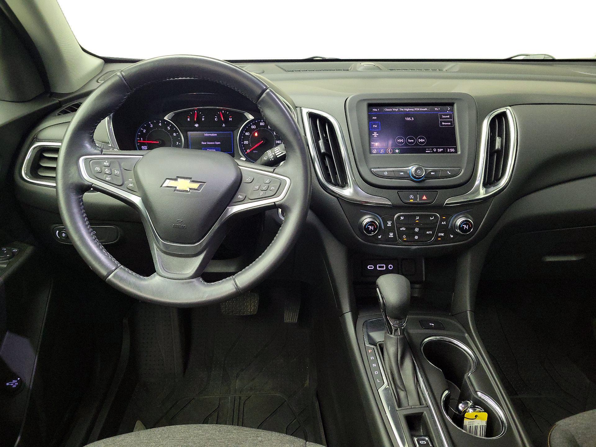 Thumbnail: 2022 Chevrolet Equinox - 10