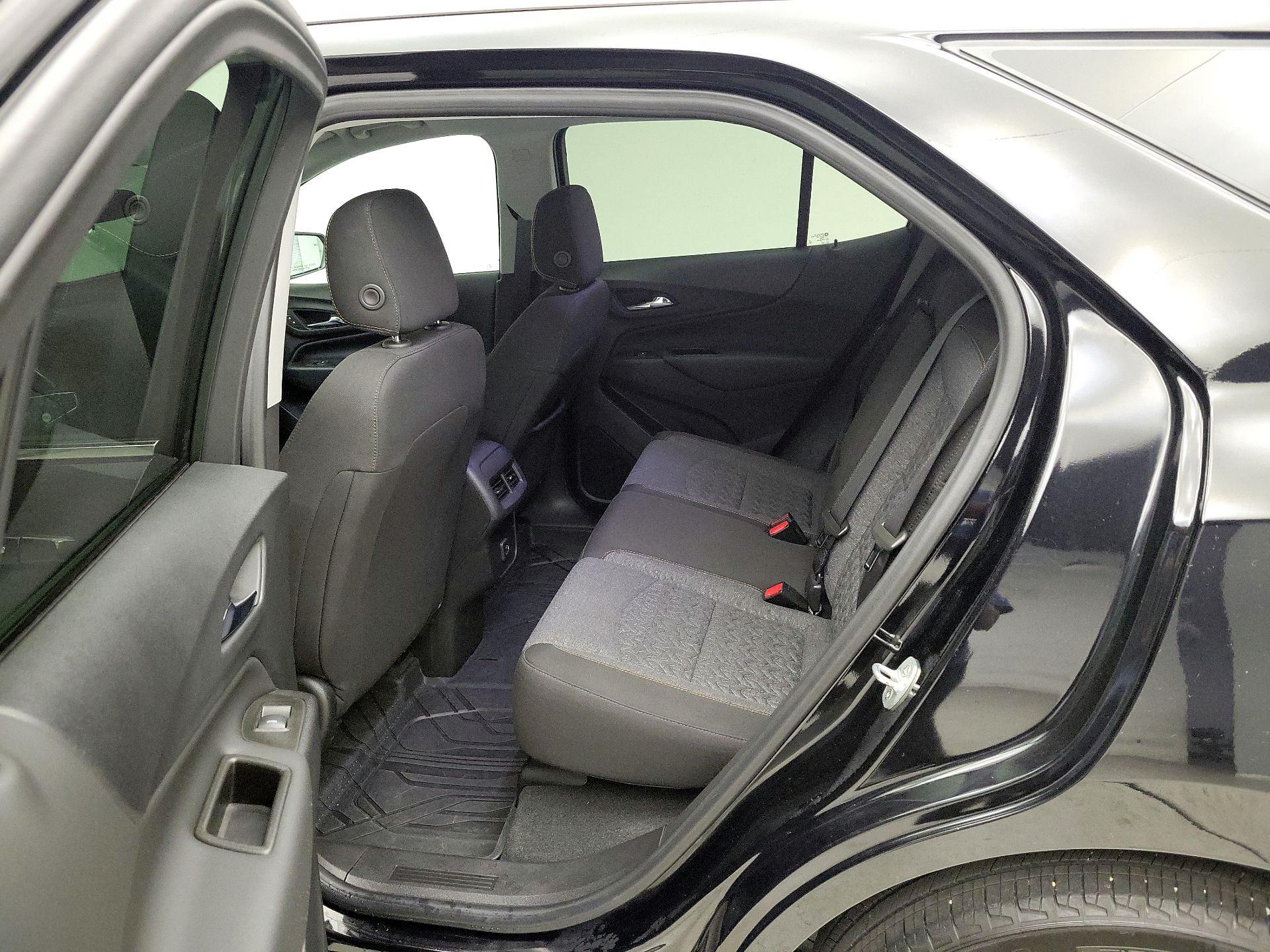 Thumbnail: 2022 Chevrolet Equinox - 19