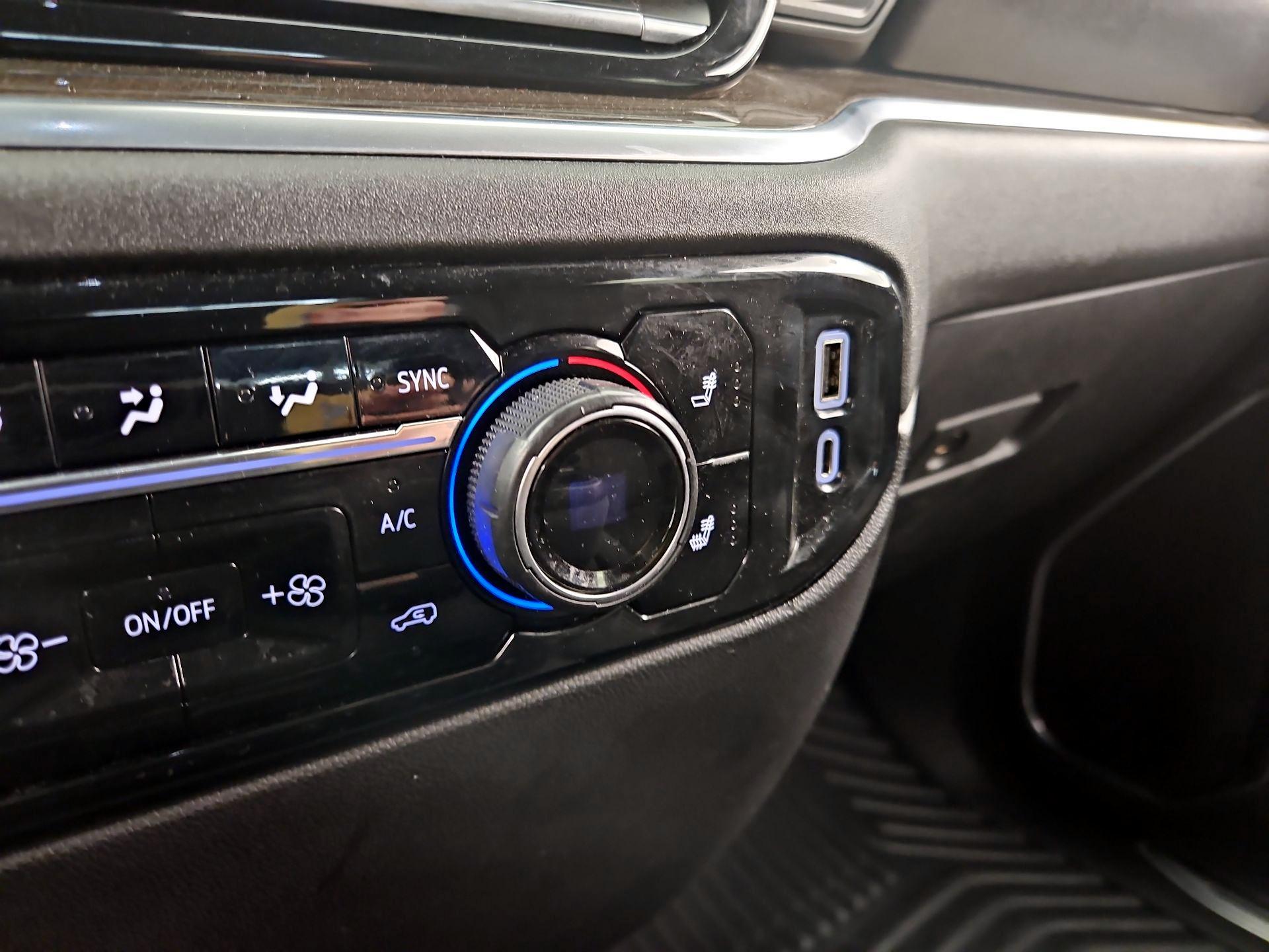 Thumbnail: 2022 Chevrolet Silverado 1500 - 18