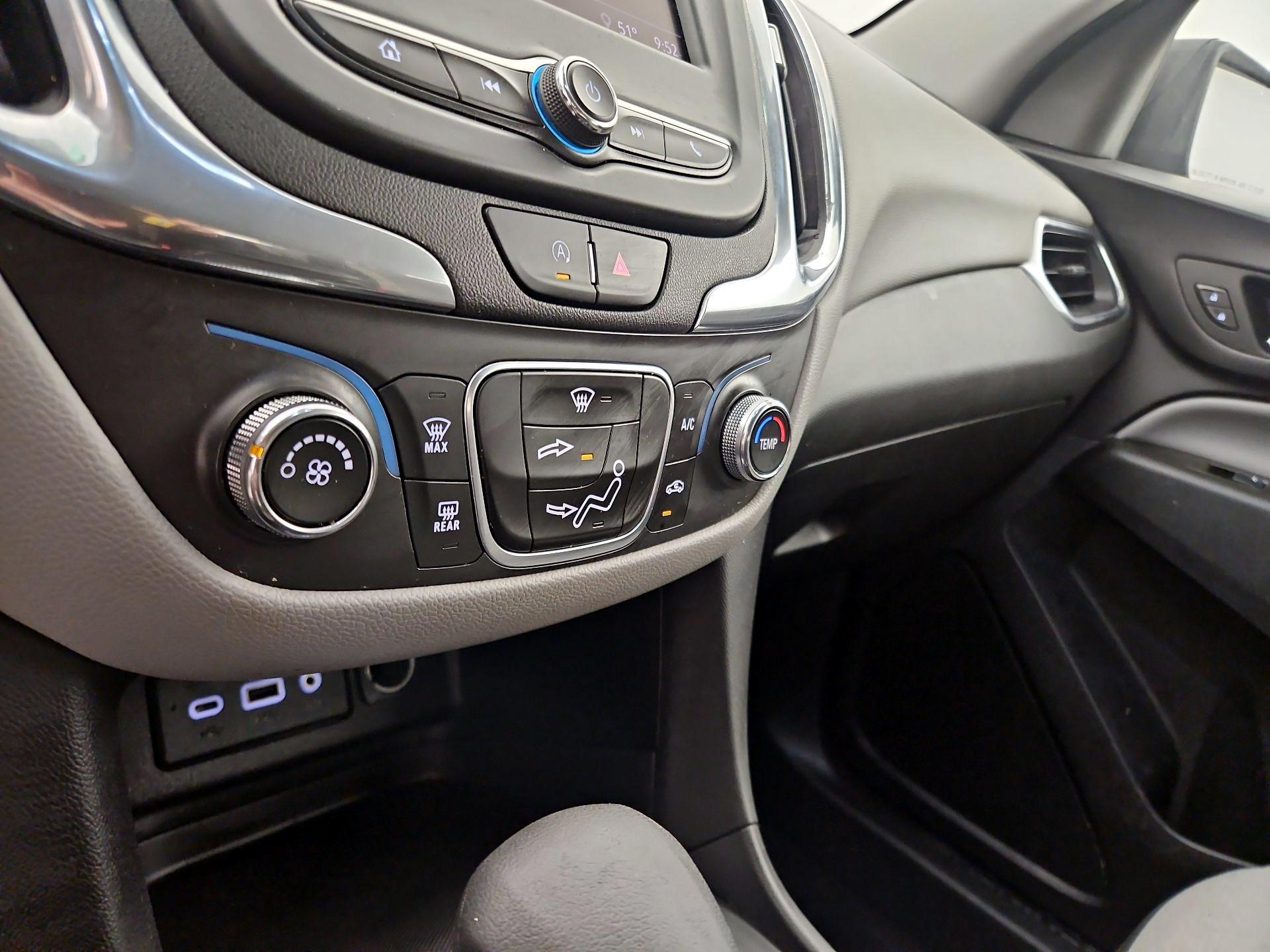 Thumbnail: 2023 Chevrolet Equinox - 16