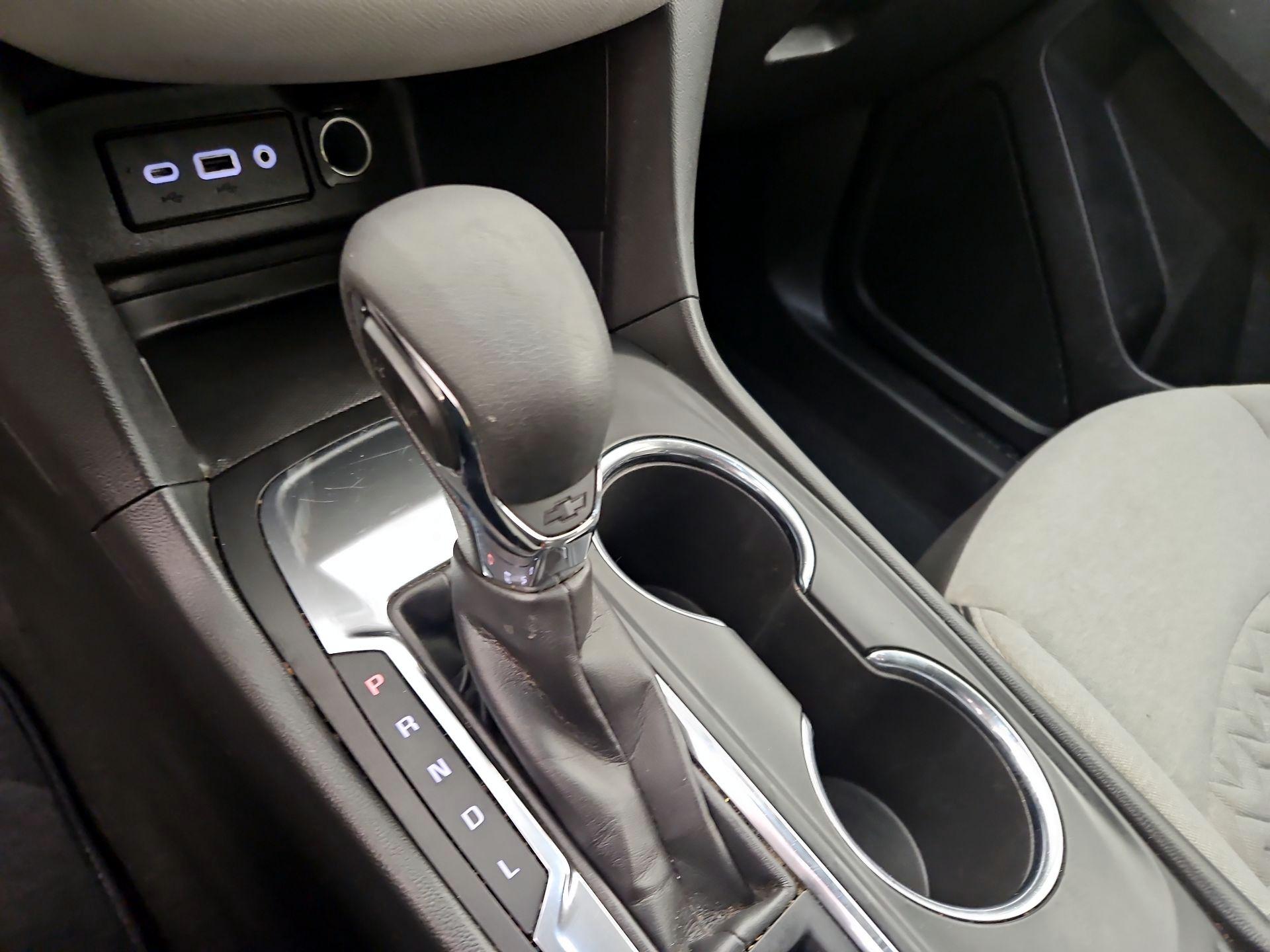 Thumbnail: 2023 Chevrolet Equinox - 17